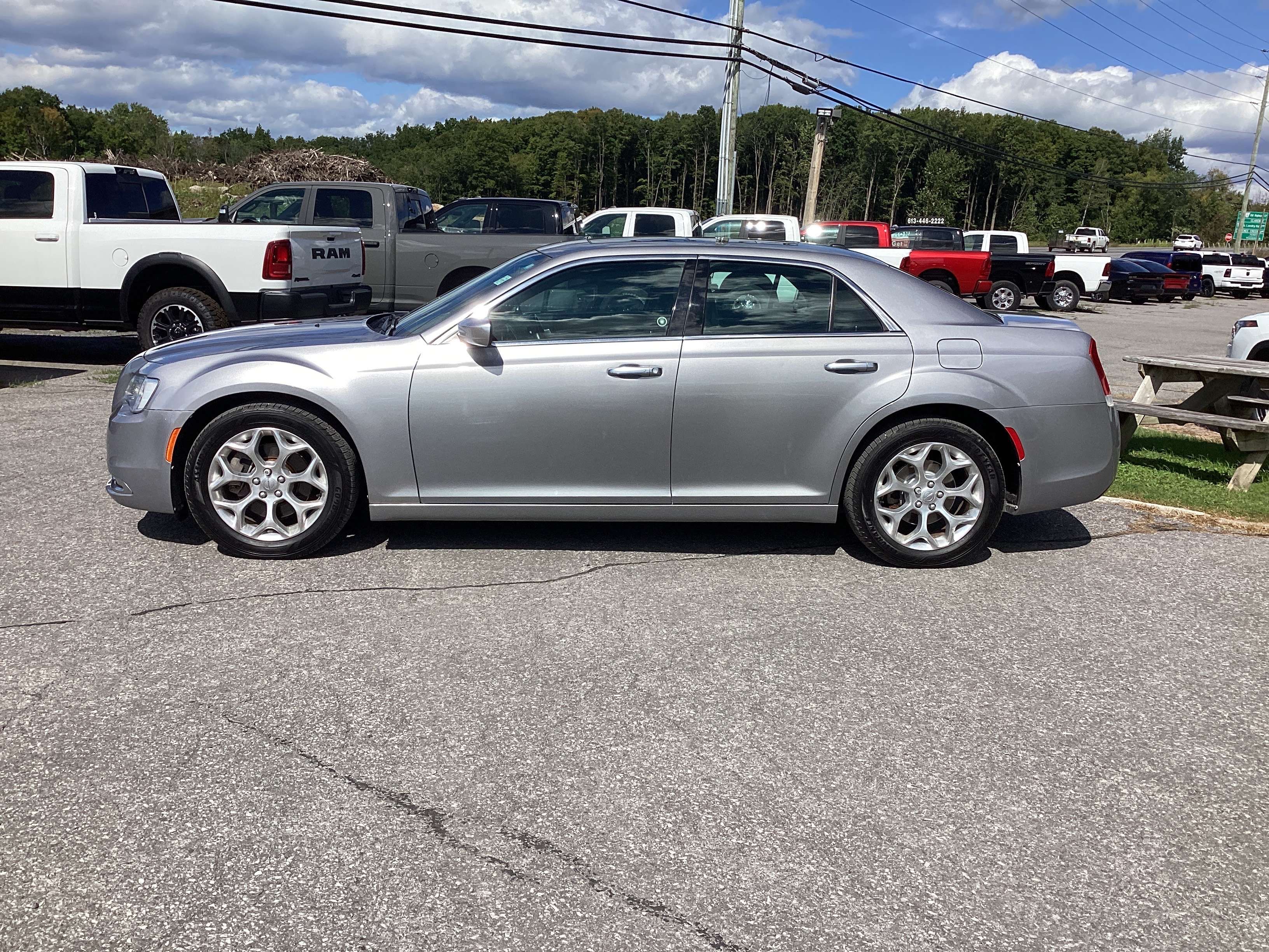 2017 Chrysler 300