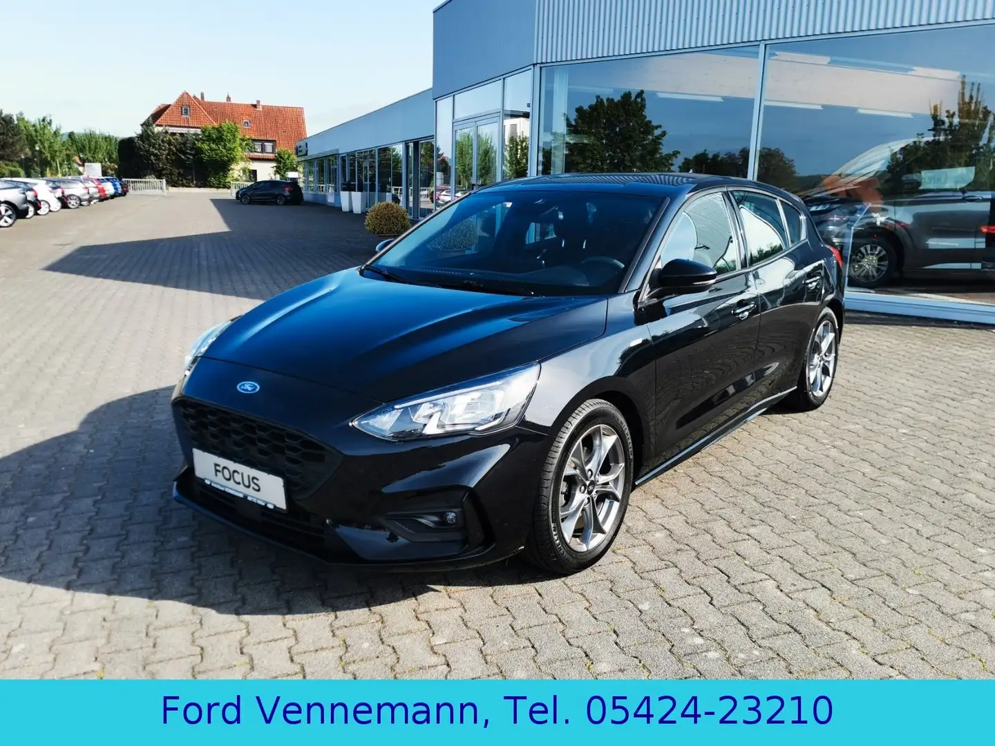 Ford Focus Lim. ST-Line Schwarz - 1
