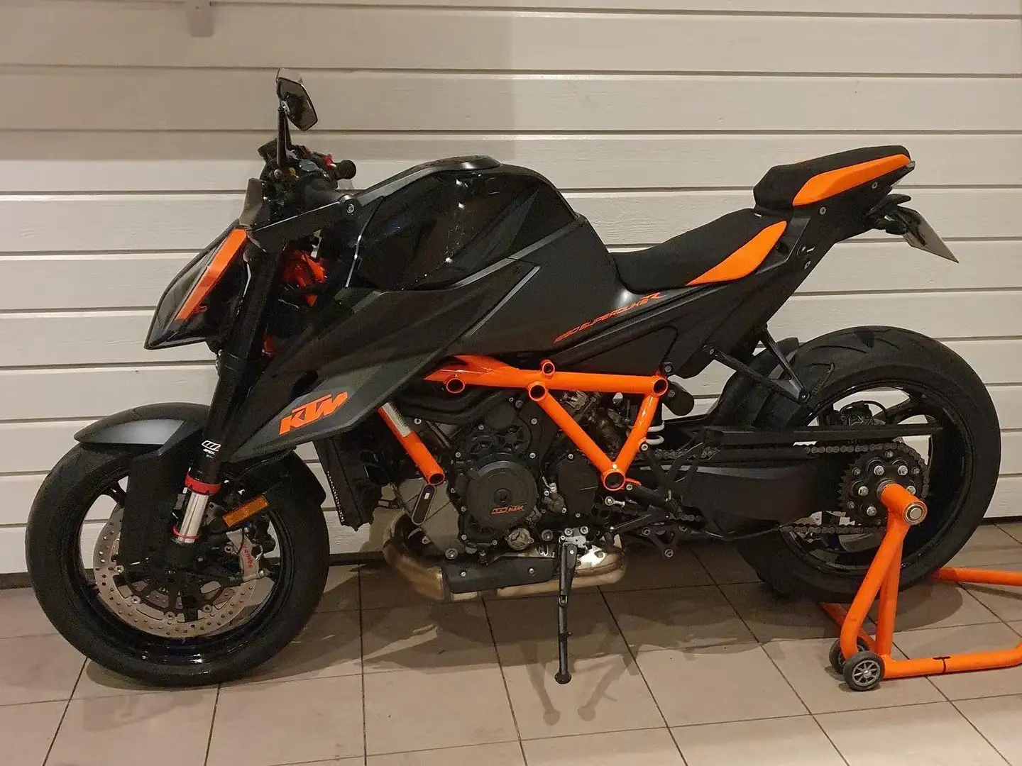 KTM 1290 Super Duke R Noir - 2