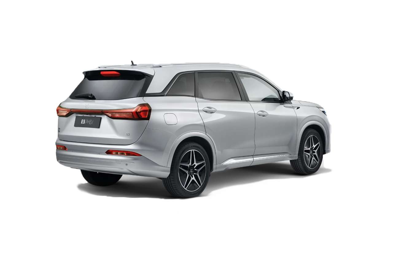 DFSK E5 1.5 phev Luxury auto e-cvt