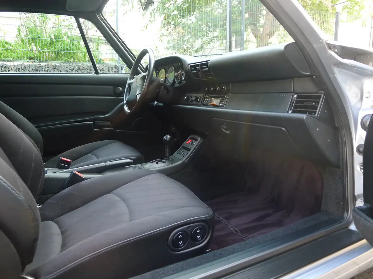 Porsche 993 Coupe perfekte Historie, foto 9