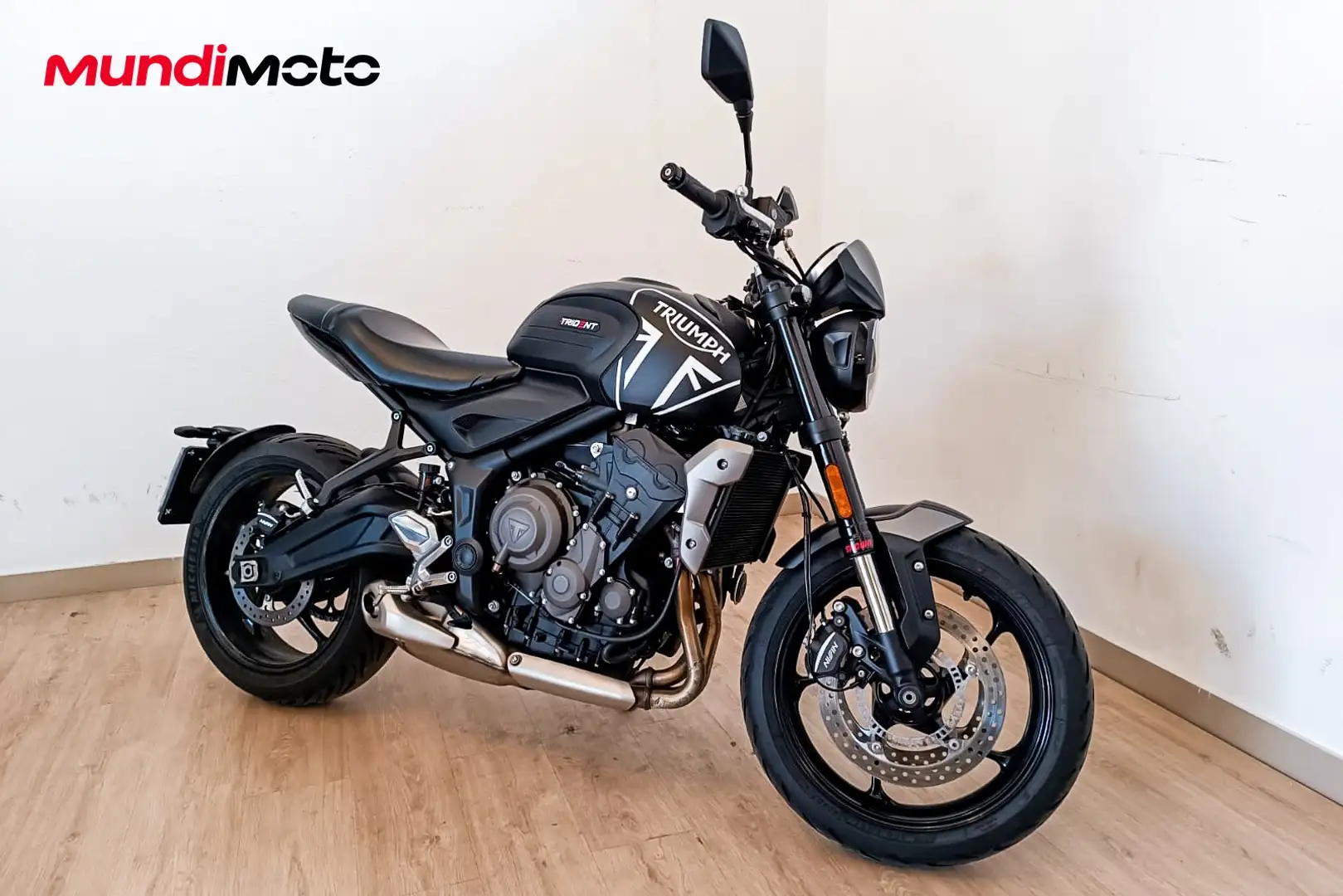 Triumph Trident 660 - 2