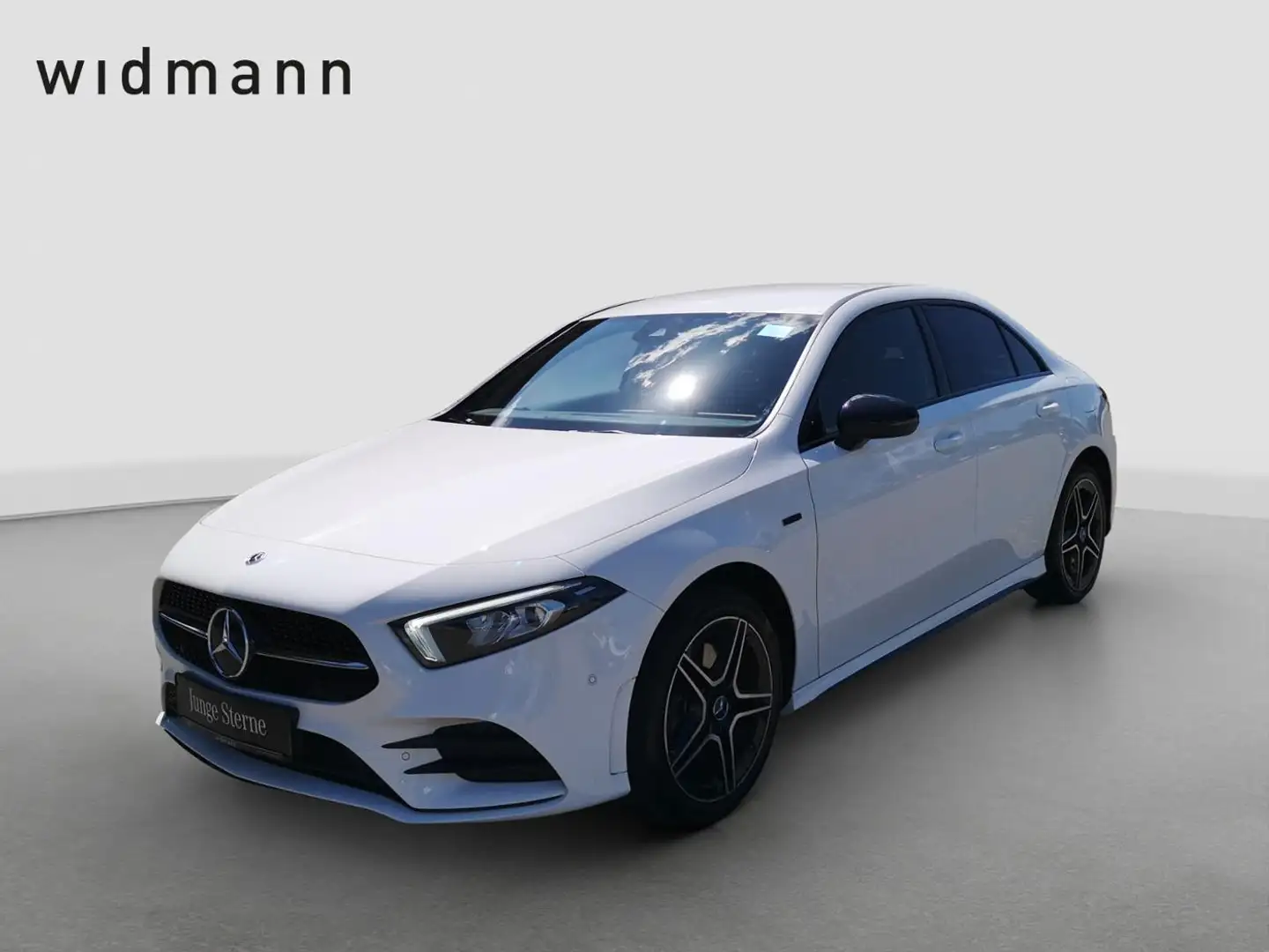 Mercedes-Benz A 250 e Lim *AMG*LED*Night*PDC*Kamera*Tempomat** Білий - 1
