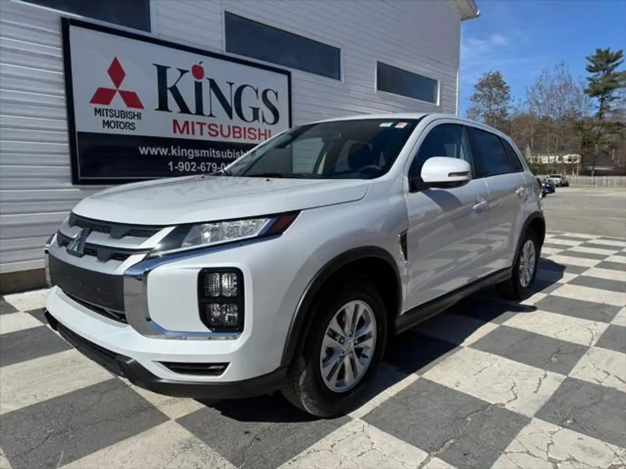 Mitsubishi Eclipse Cross снимка Mitsubishi Eclipse Cross