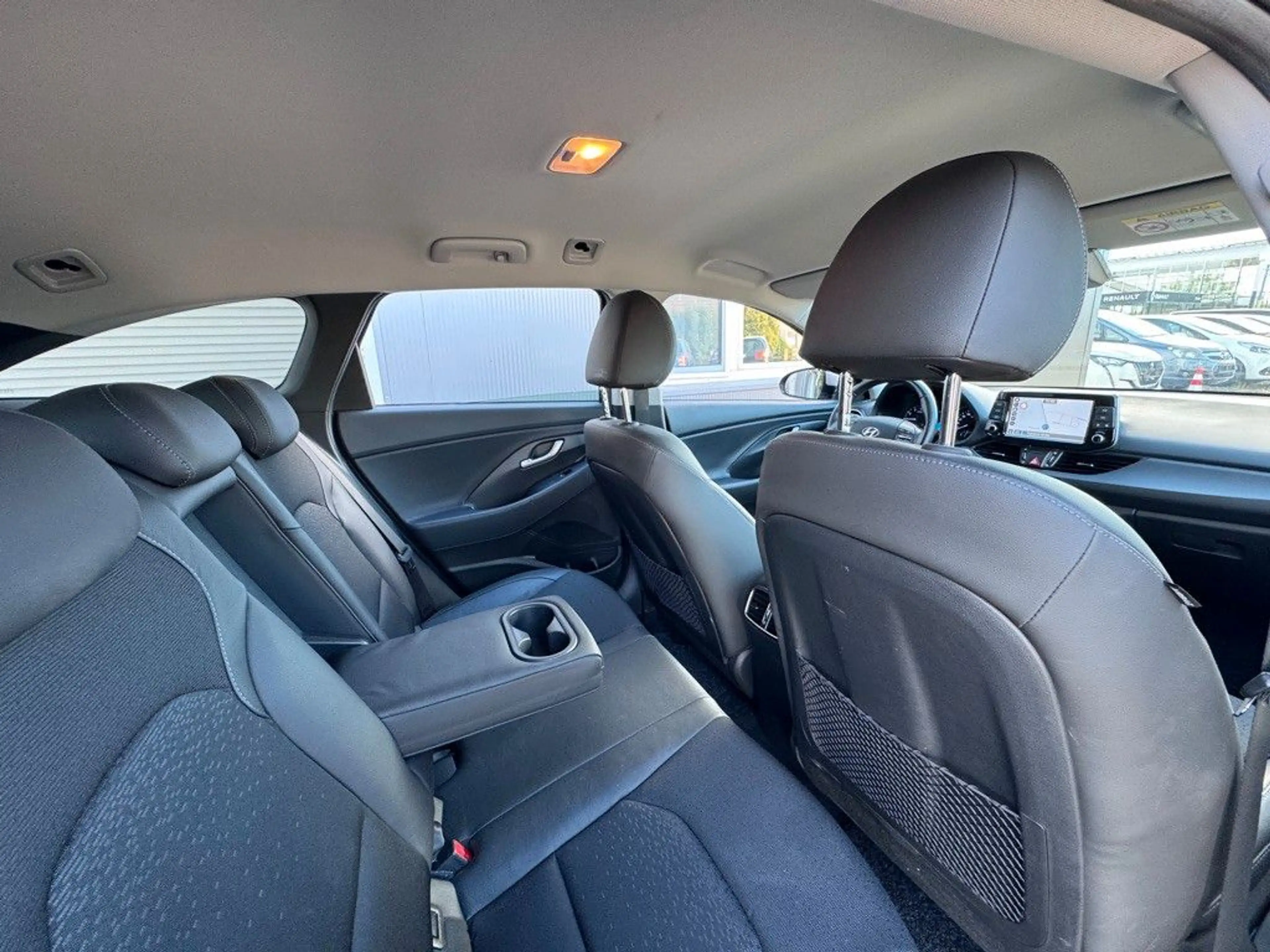Hyundai i30 cw Premium 1HAND*DAB*NAVI*LED*KEYGO — photo 14