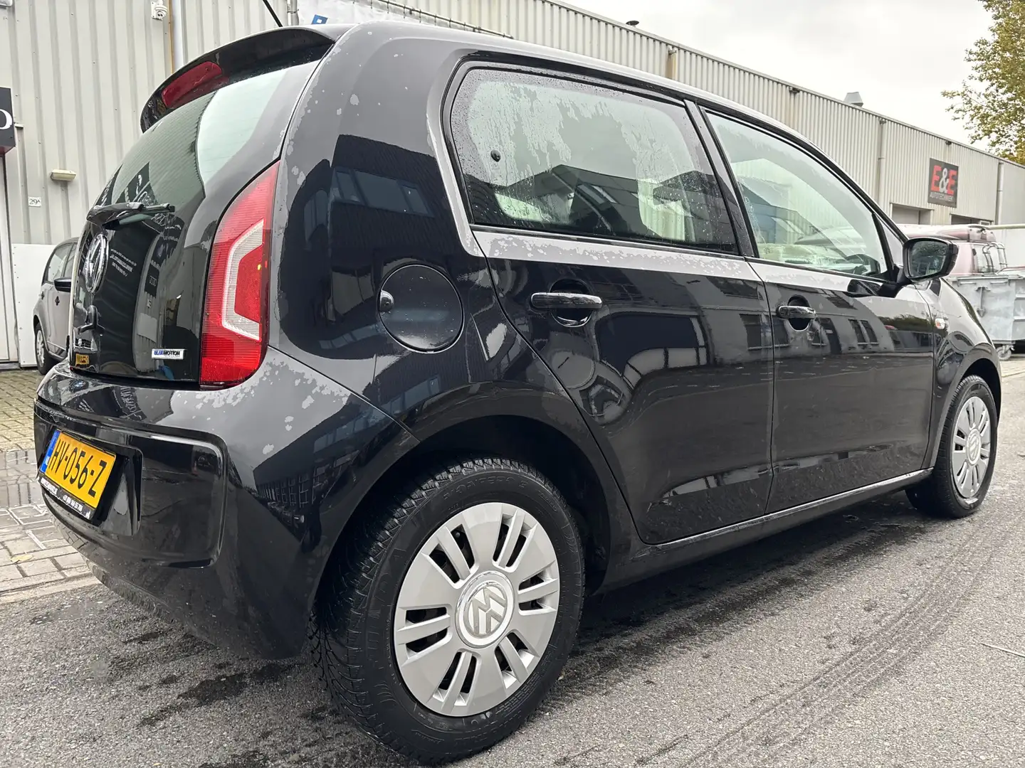 Volkswagen up! 1.0 MOVE UP! BLUEMOTION / 128 DKM / DEALER ONDERHO Noir - 2