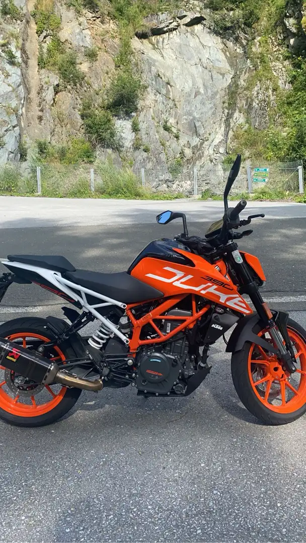 KTM 390 Duke - 1