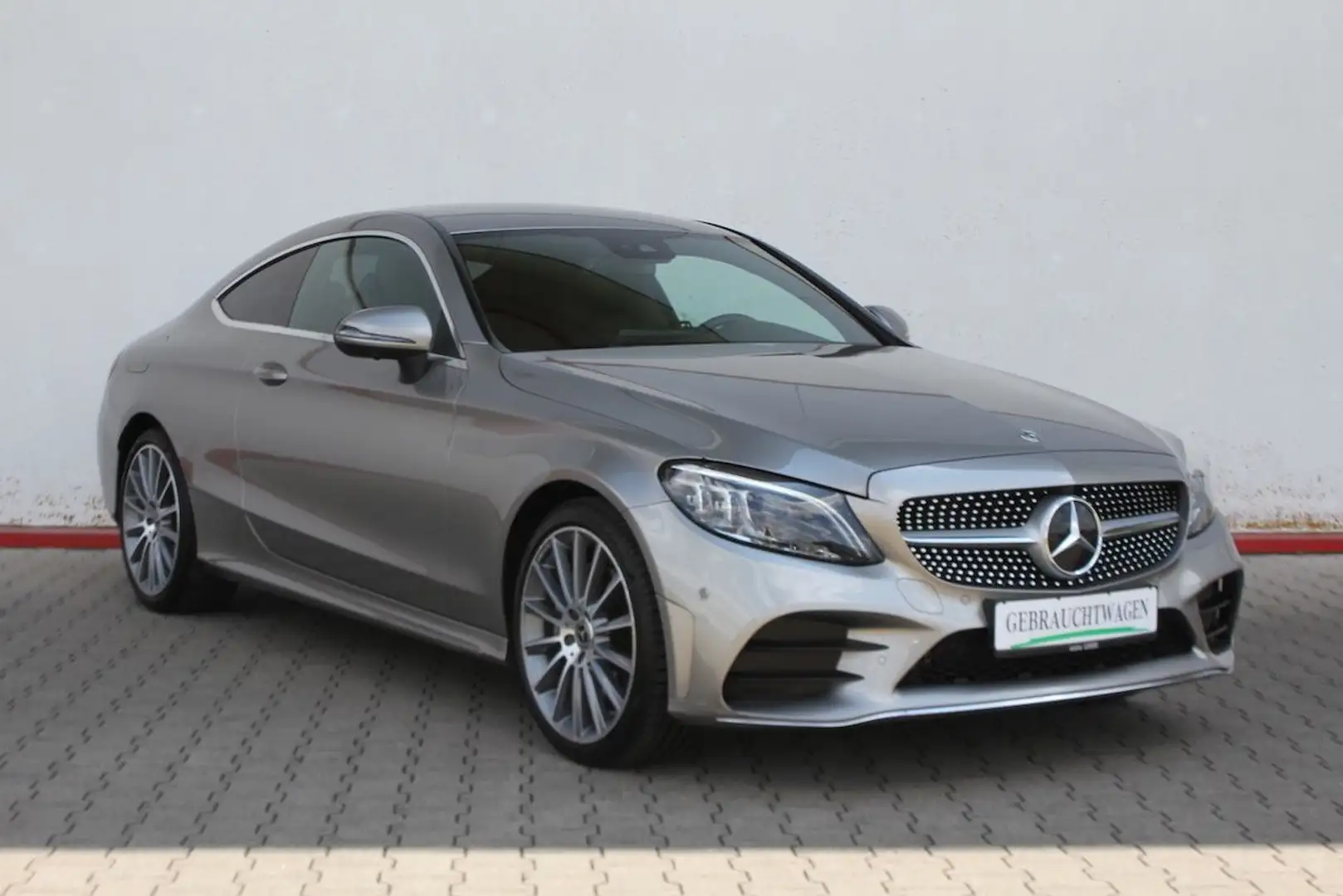 Mercedes-Benz C 200 4Matic Coupé Cp. AMG Line 19" WideScreen Argent - 1