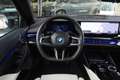 BMW 550 5 Serie 550e xDrive M Sport Automaat / Panoramadak Noir - thumbnail 2