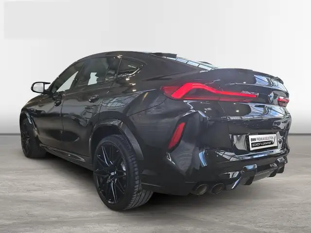 BMW X6 M view 13