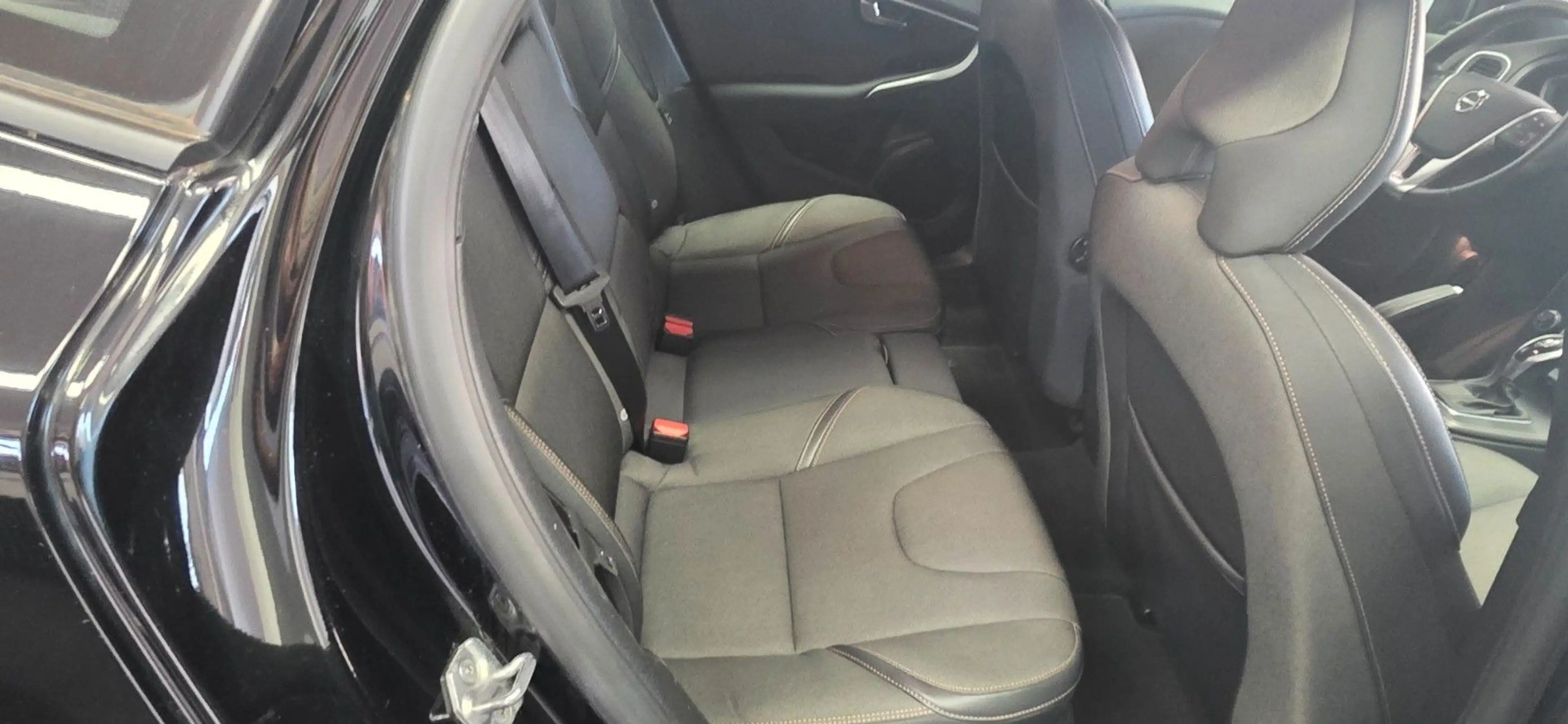 Volvo V40 Cross Country T4 AWD Automatik Momentum — photo 10