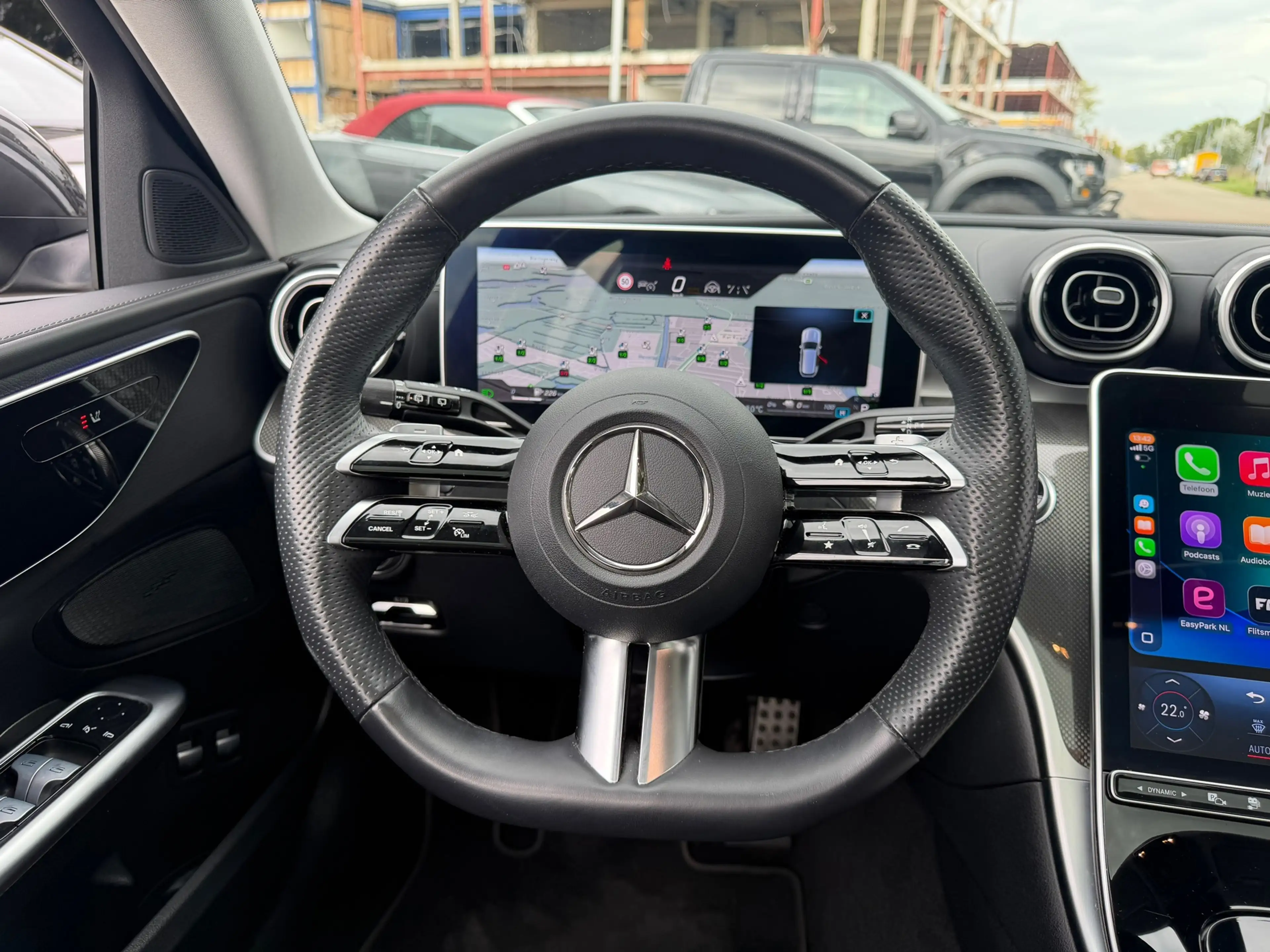 Mercedes-Benz C 300 Estate e AMG Line 313PK Pano|Carplay|ACC|Hud|360Ca — photo 32