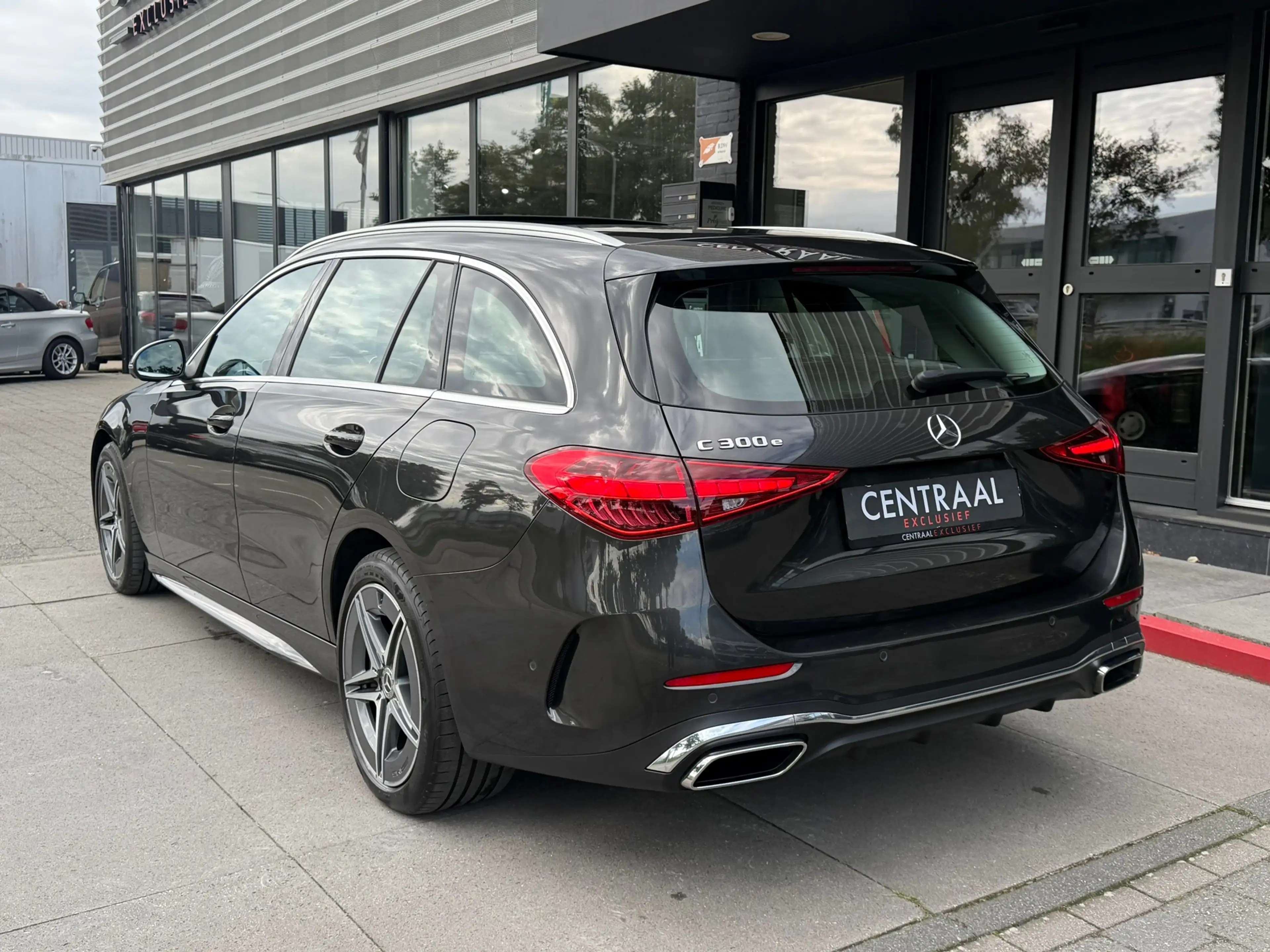 Mercedes-Benz C 300 Estate e AMG Line 313PK Pano|Carplay|ACC|Hud|360Ca — photo 30
