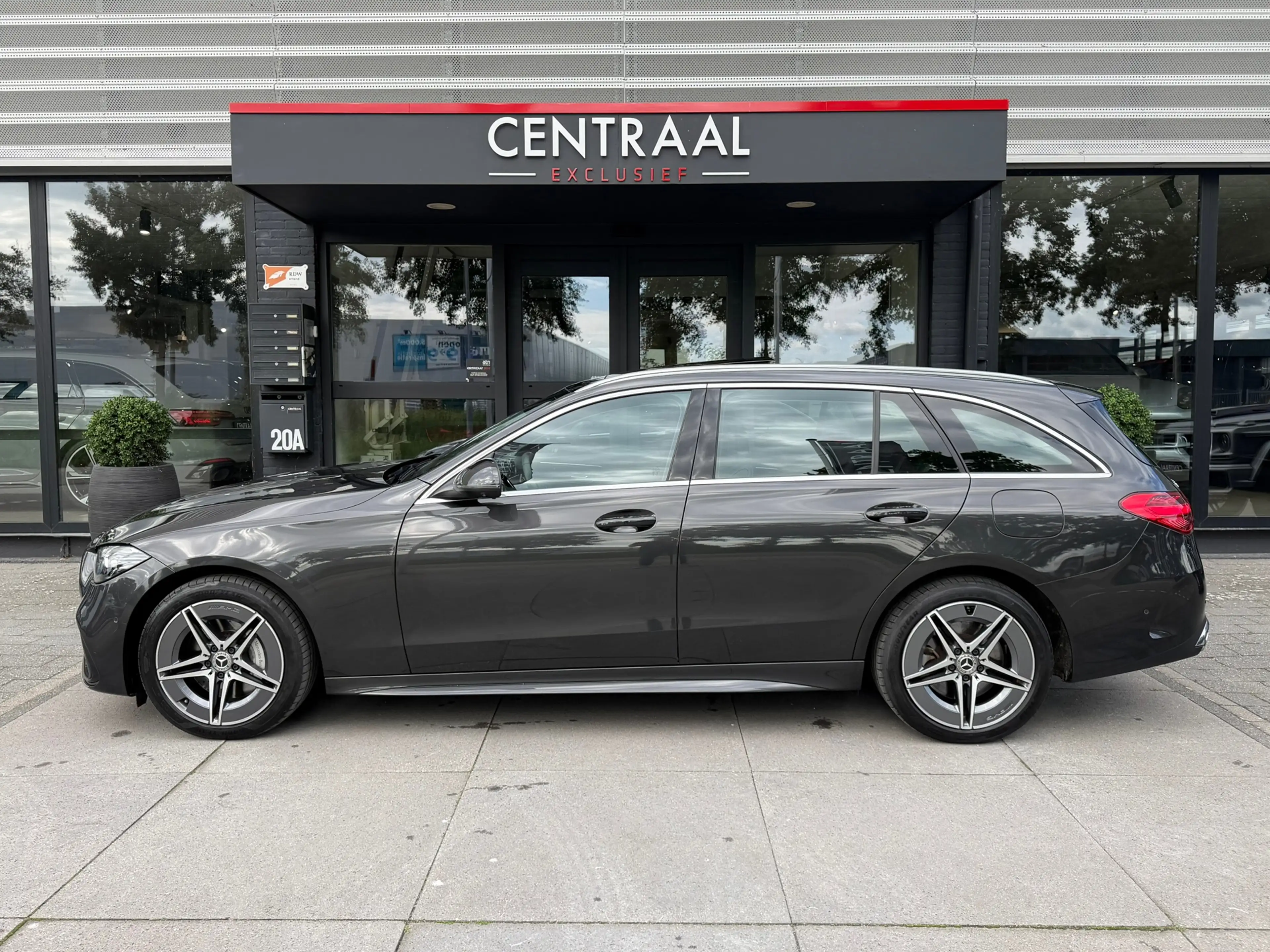 Mercedes-Benz C 300 Estate e AMG Line 313PK Pano|Carplay|ACC|Hud|360Ca — photo 11