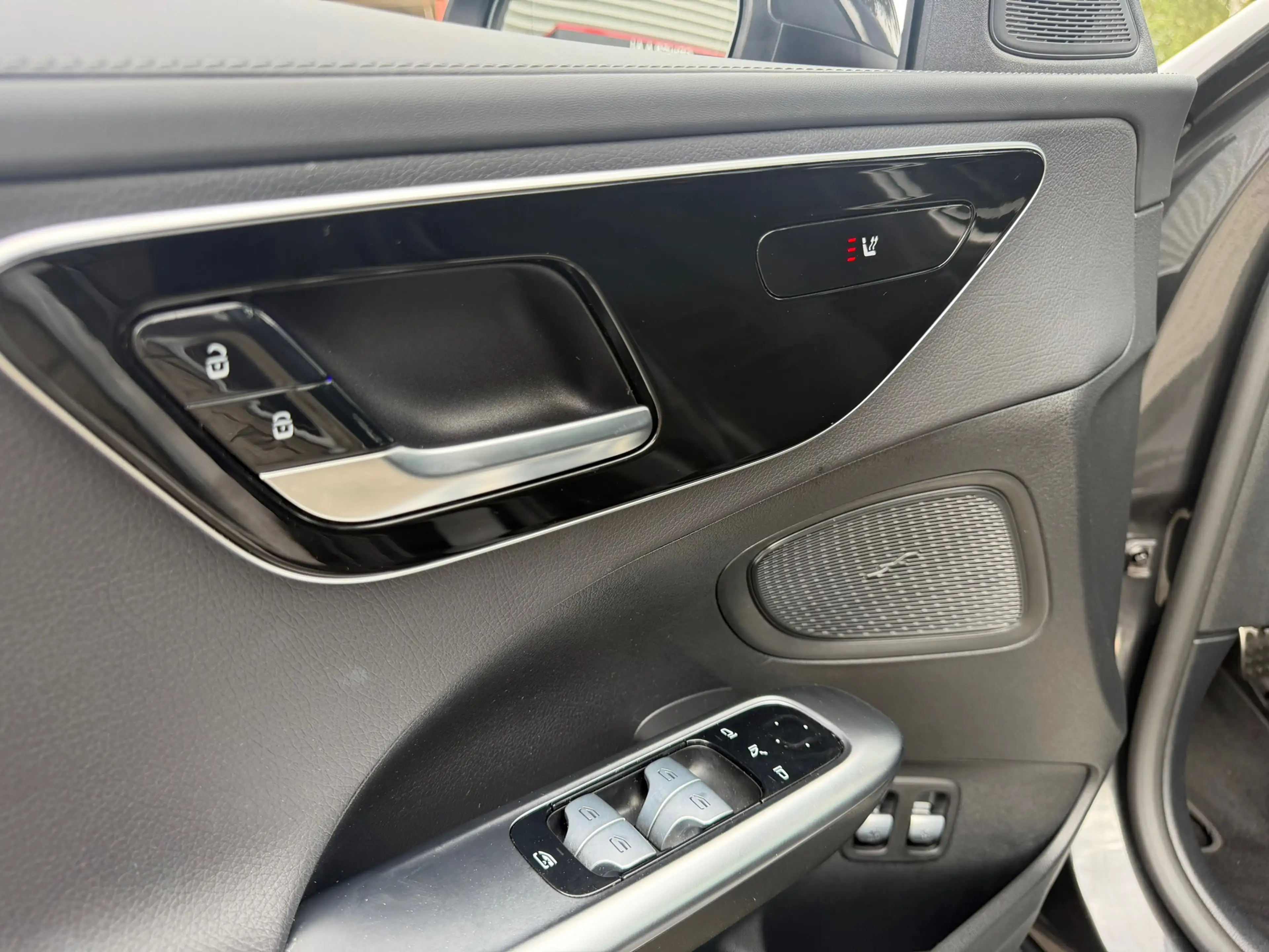 Mercedes-Benz C 300 Estate e AMG Line 313PK Pano|Carplay|ACC|Hud|360Ca — photo 18