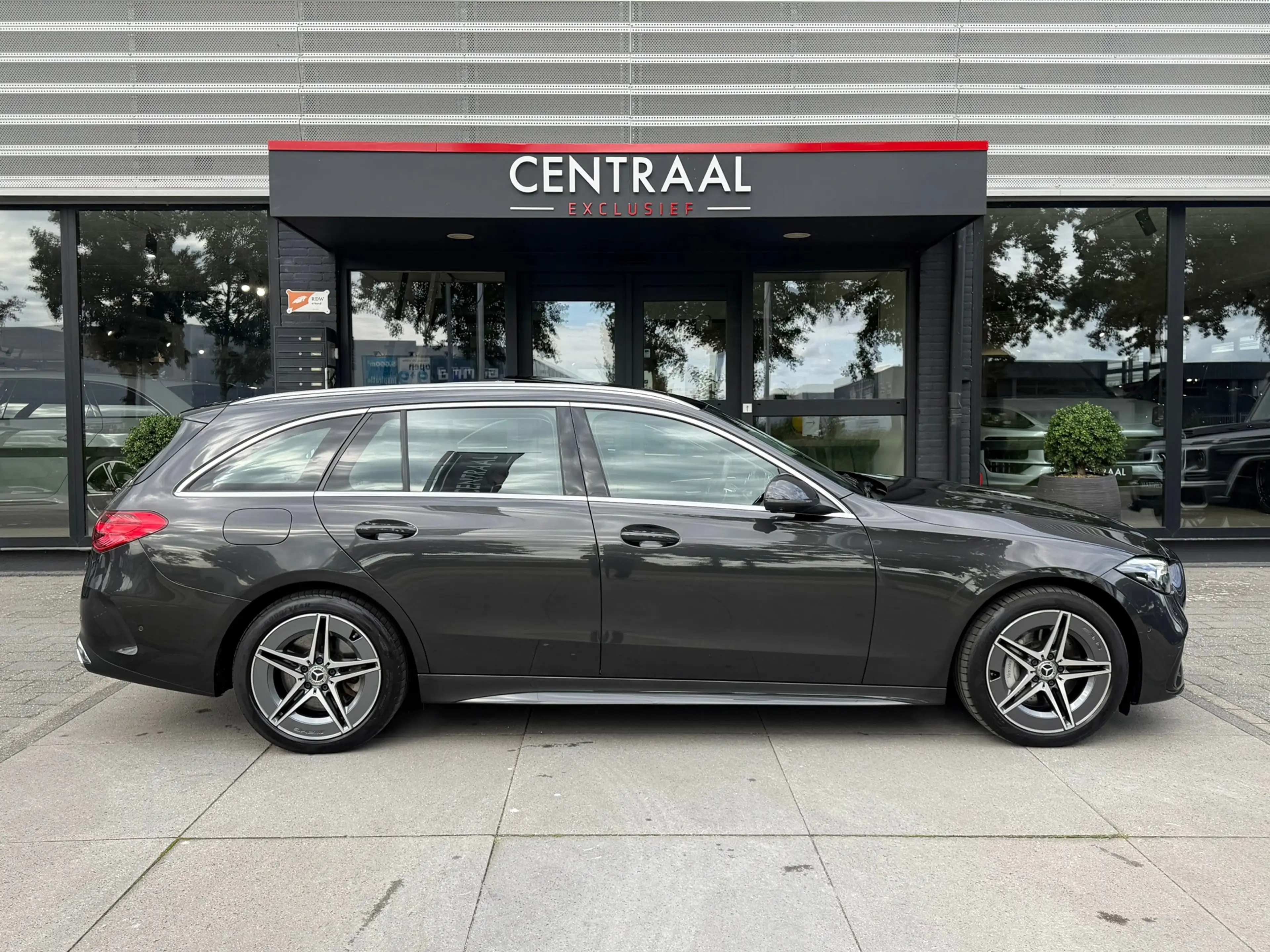 Mercedes-Benz C 300 Estate e AMG Line 313PK Pano|Carplay|ACC|Hud|360Ca — photo 13