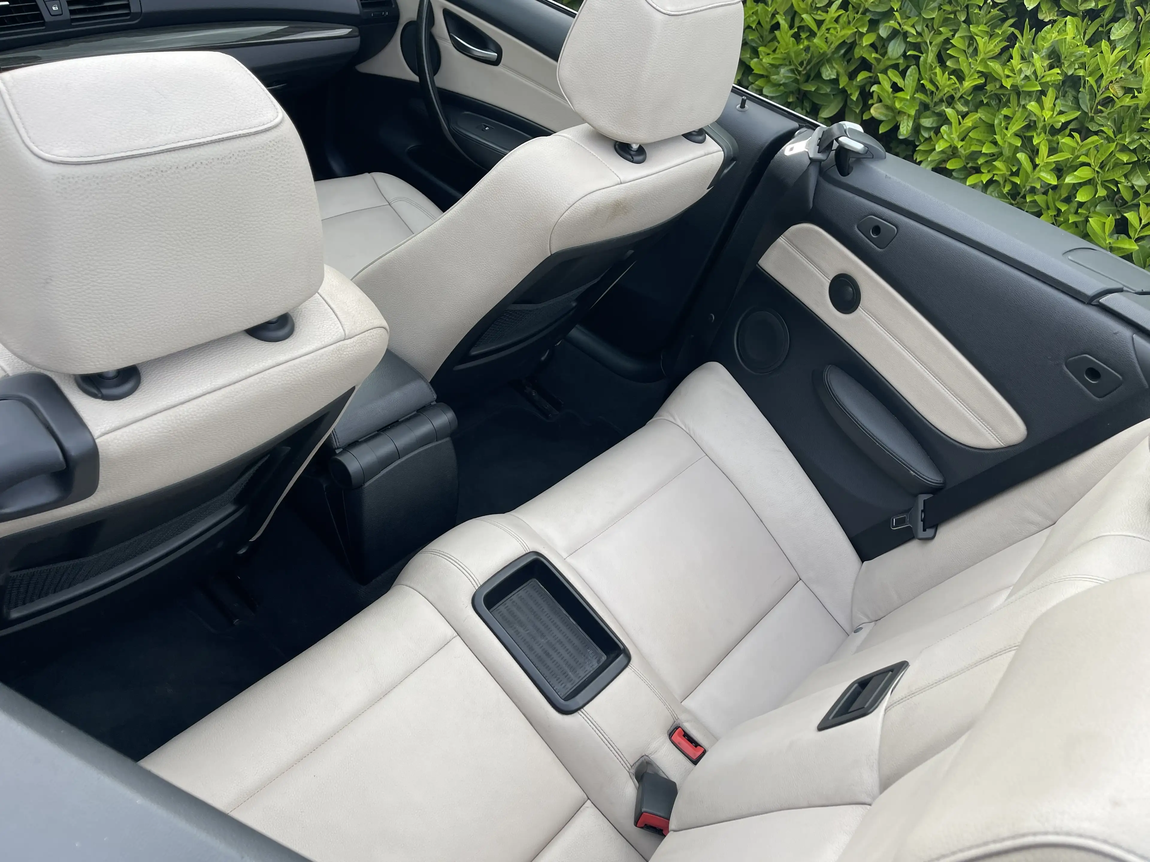 BMW 135 Cabriolet — photo 9