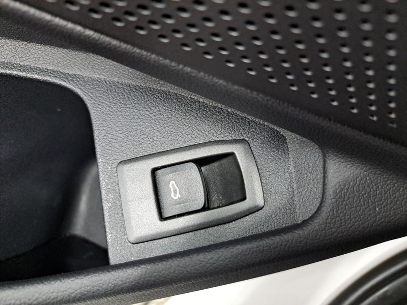 BMW 320 320d Touring xDrive Aut. NAVI SHZ PDC LED — photo 10