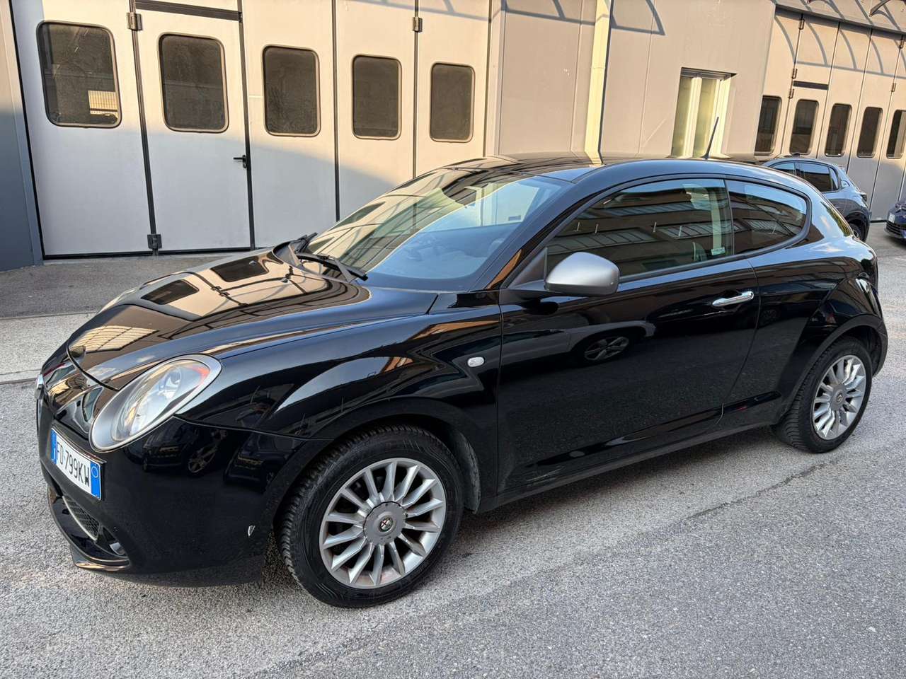 Alfa Romeo MiTo 1.4 Distinctive 78CV EURO6*NEOPATENTATI*CLIMA*CERCHI