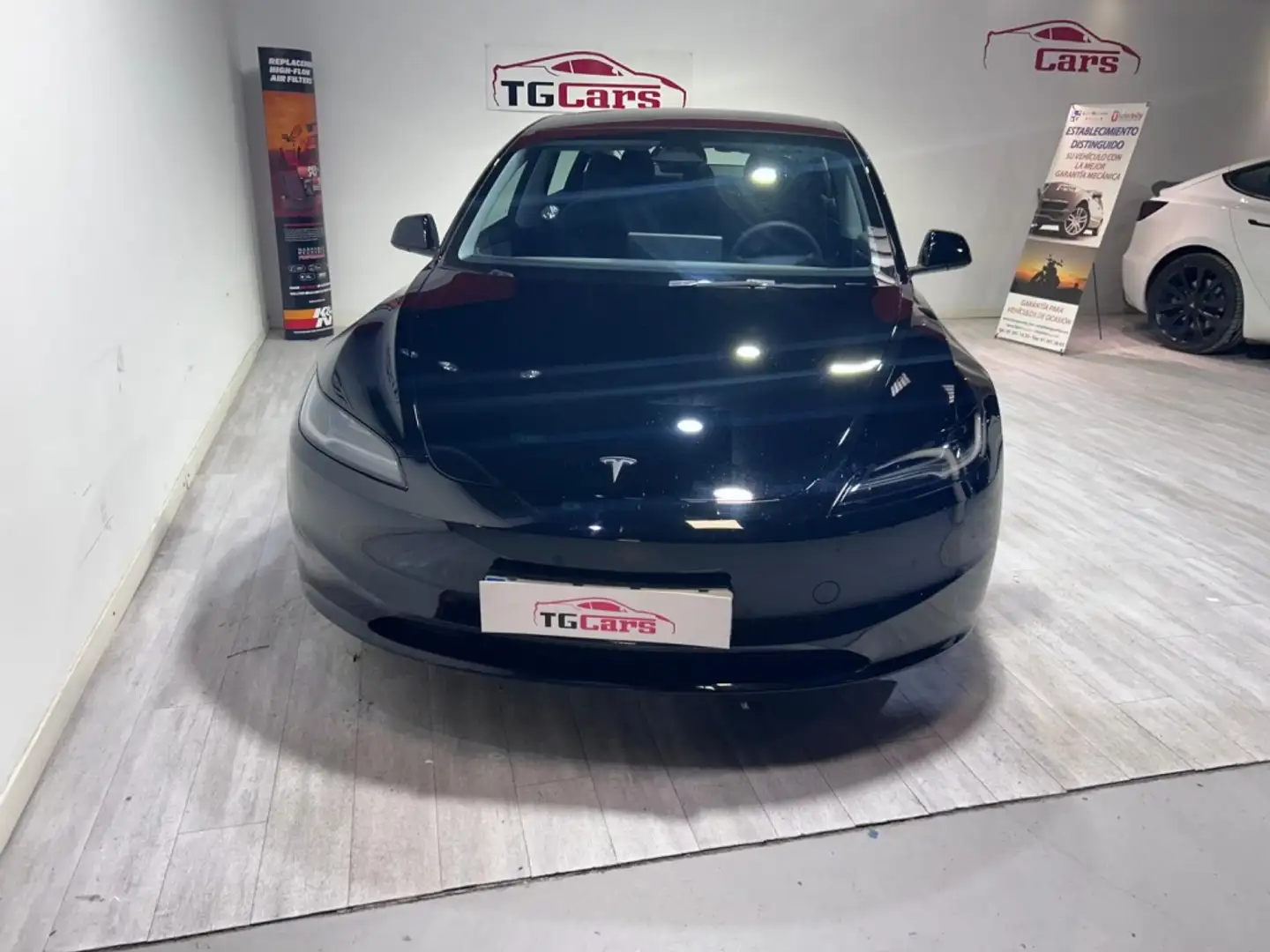 Tesla Model 3 Long-Range Dual Motor AWD Noir - 1