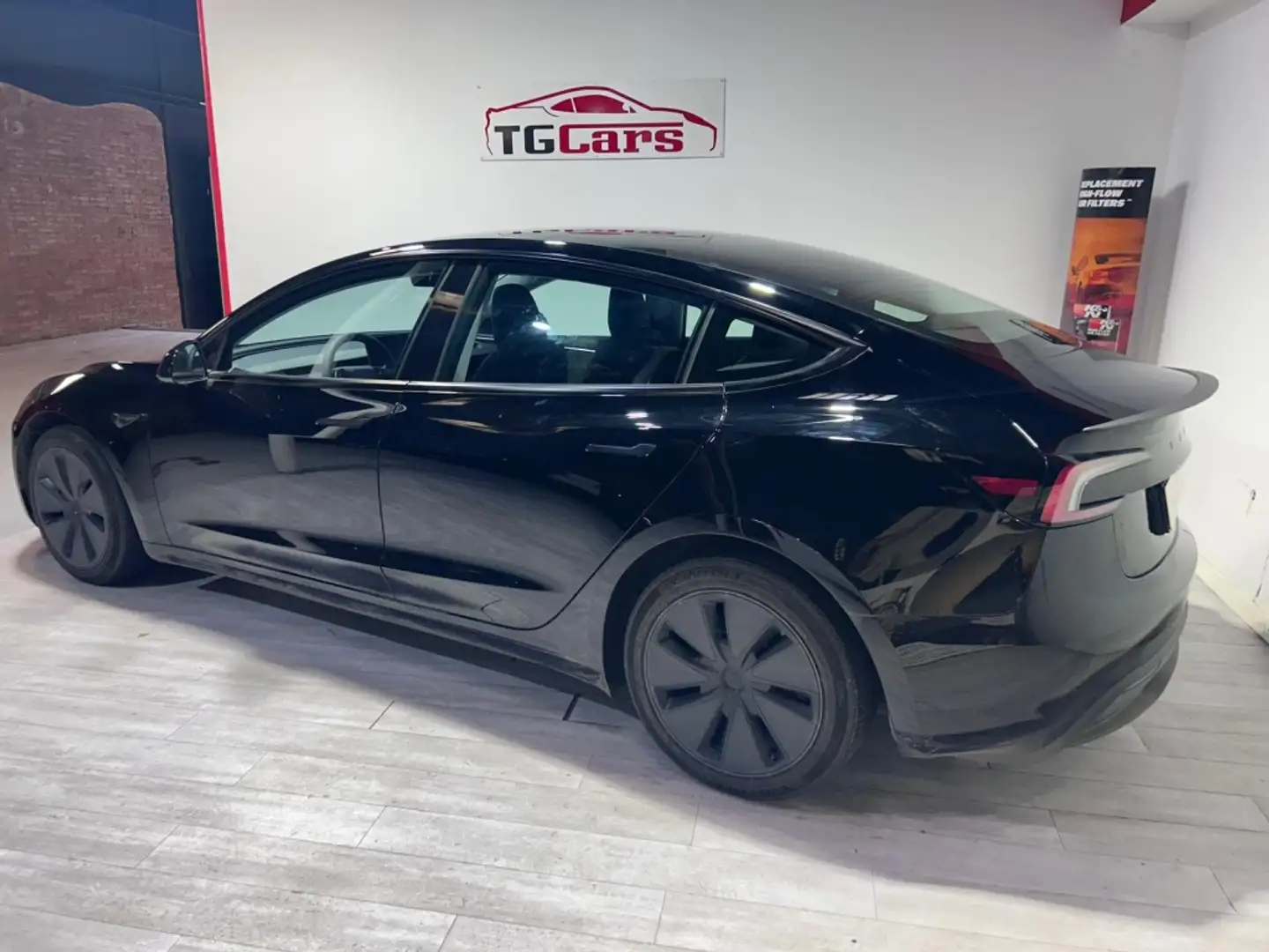 Tesla Model 3 Long-Range Dual Motor AWD Noir - 2