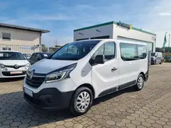Renault Trafic 2.0 dCi Combi Life L1H1"1.Hand"AHK"8 fach bereift.