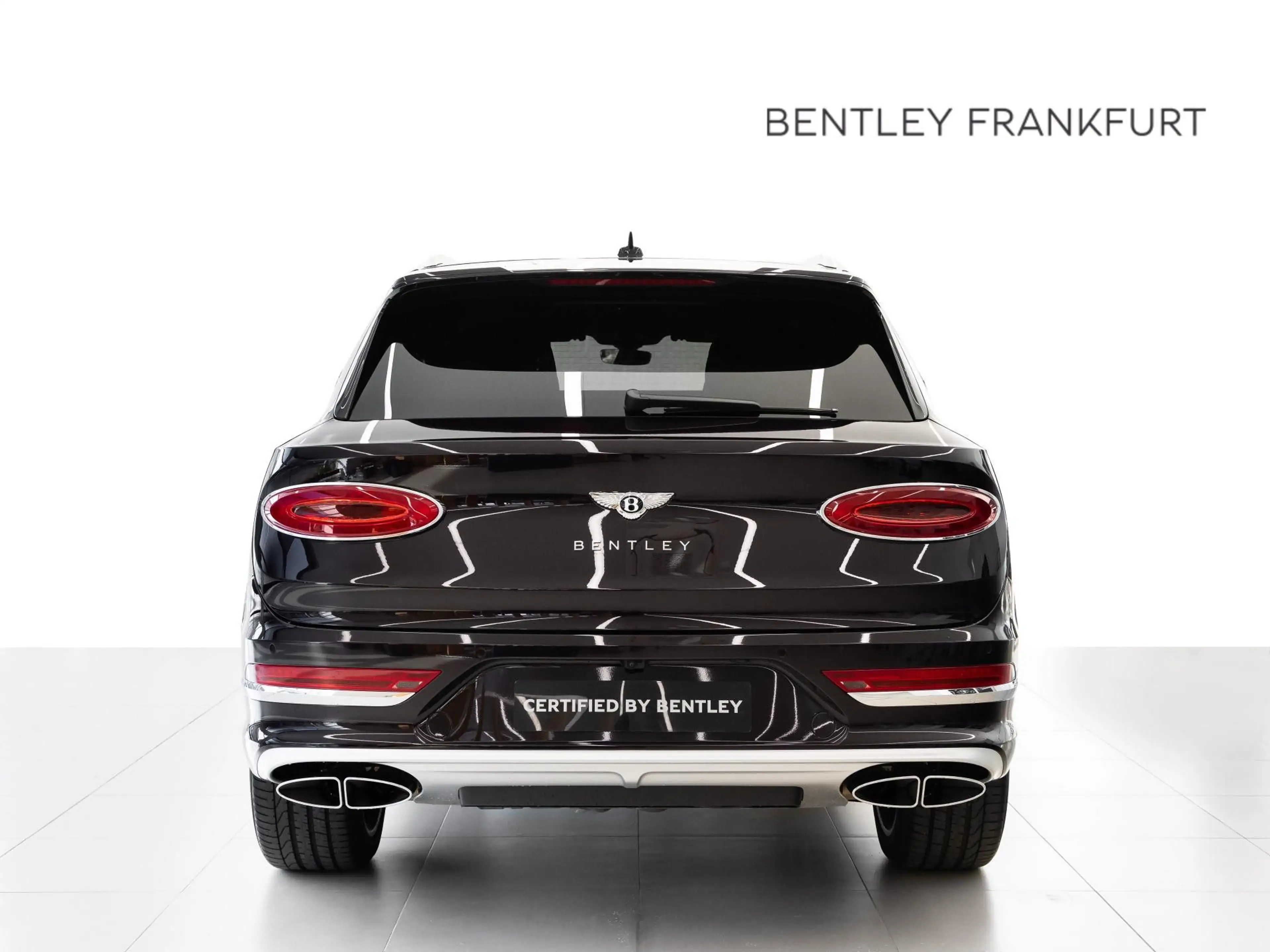 Bentley Bentayga EWB Mulliner von BENTLEY FRANKFURT — photo 4