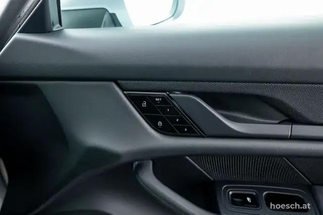 Porsche Taycan Taycan 4S Plus 93,4kWh TOP-EXTRAS ++ Ansicht 32