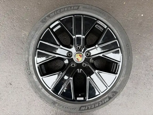 Porsche Taycan Taycan 4S Plus 93,4kWh TOP-EXTRAS ++ Ansicht 17