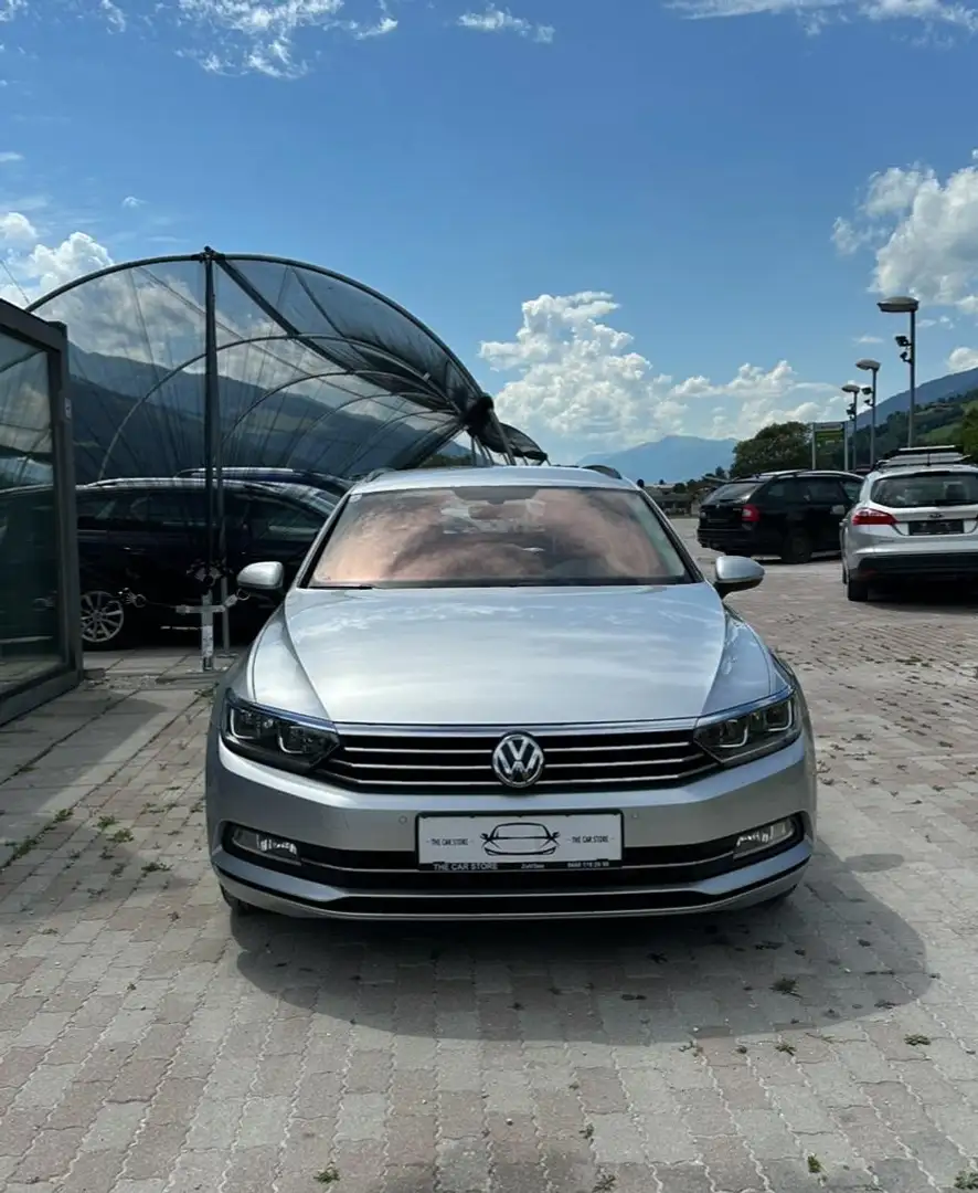 Volkswagen Passat Variant Comfortline BMT *GARANTIE**FINANZIERUNG* Gris - 2