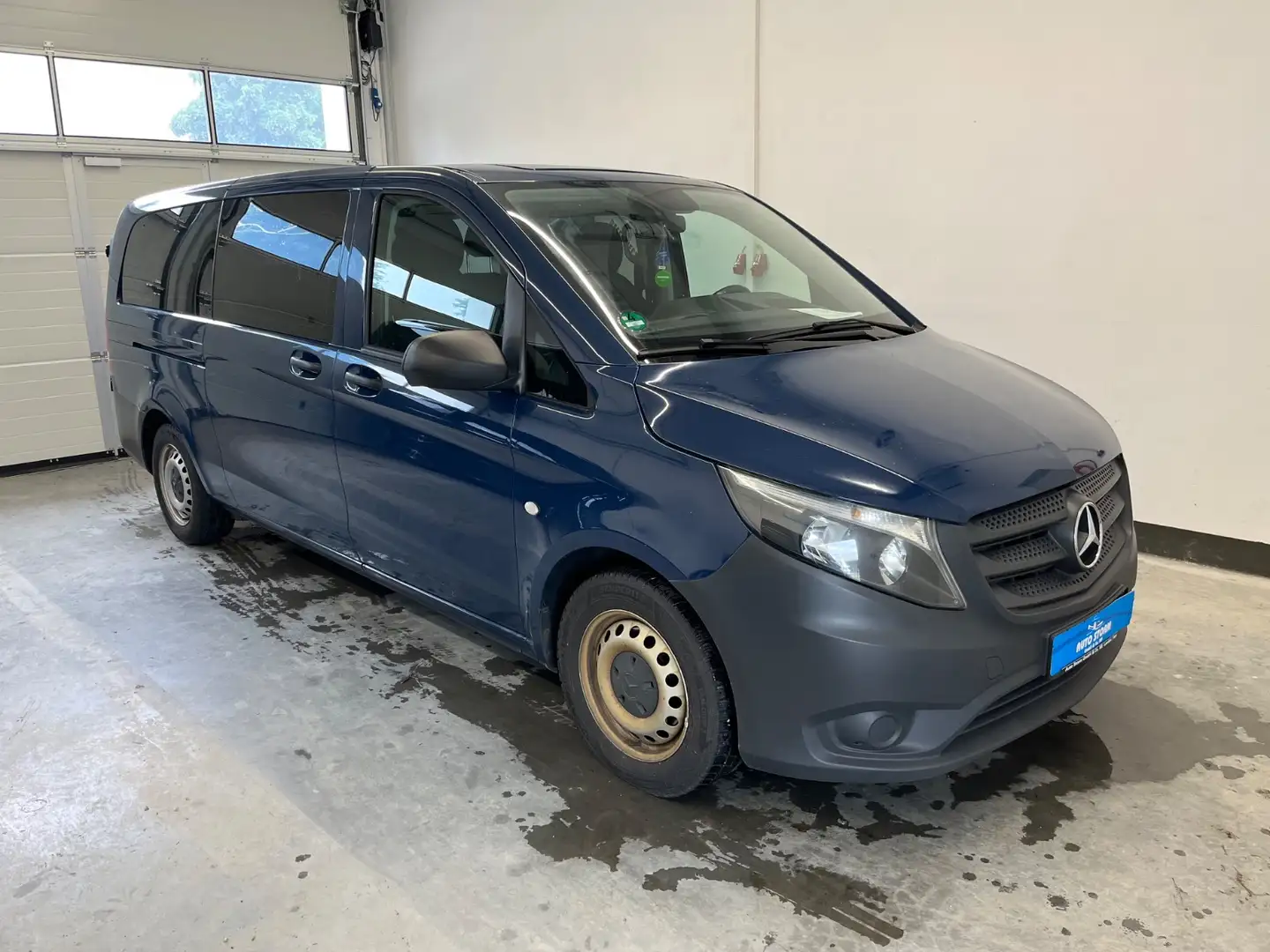 Mercedes-Benz Vito 114 CDI Tourer PRO*8-Sitz*Kamera*Navi* Blau - 2