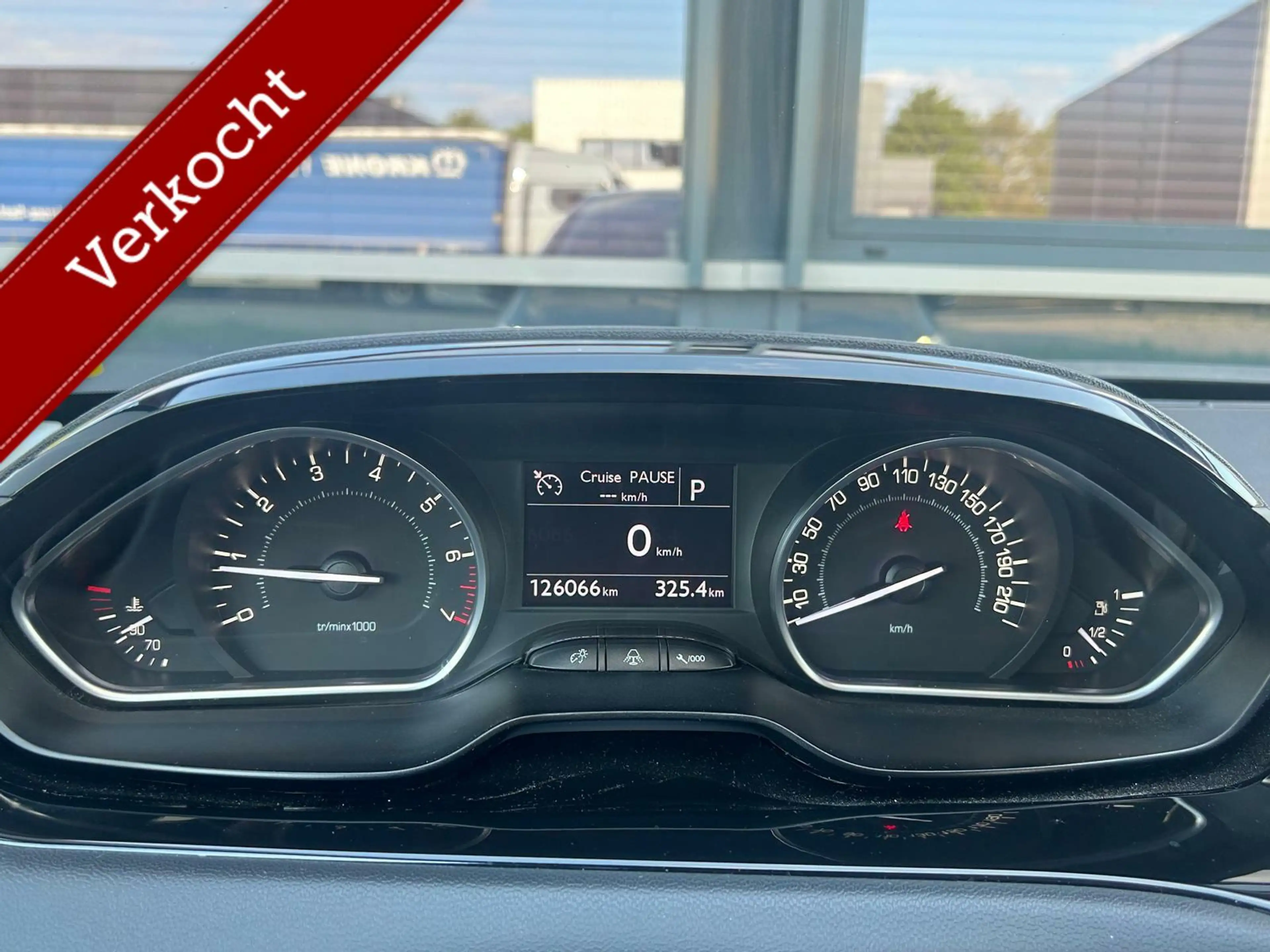 Peugeot 208 1.6 VTi Allure/automaat/Navi/Clima/PDC — photo 11