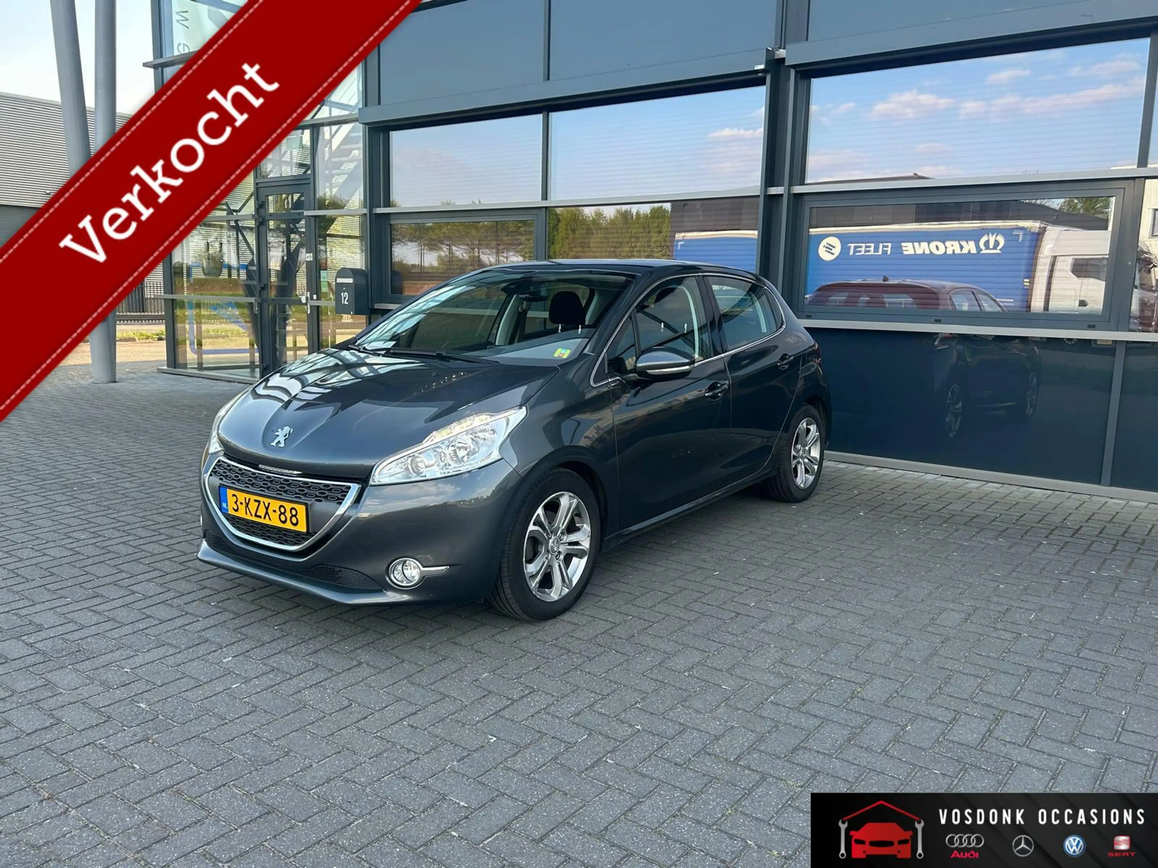 Peugeot 208 1.6 VTi Allure/automaat/Navi/Clima/PDC