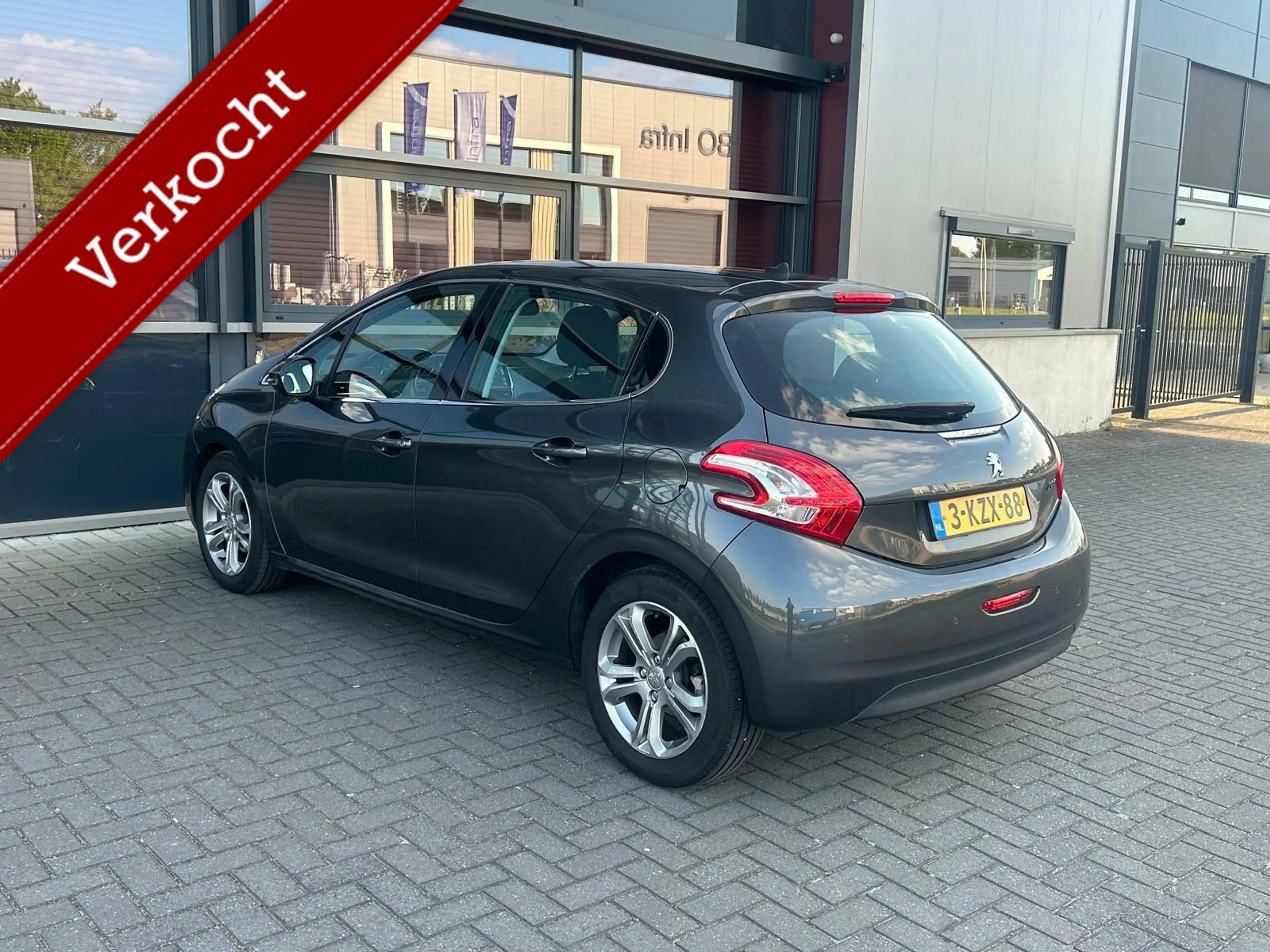 Peugeot 208 1.6 VTi Allure/automaat/Navi/Clima/PDC — photo 4