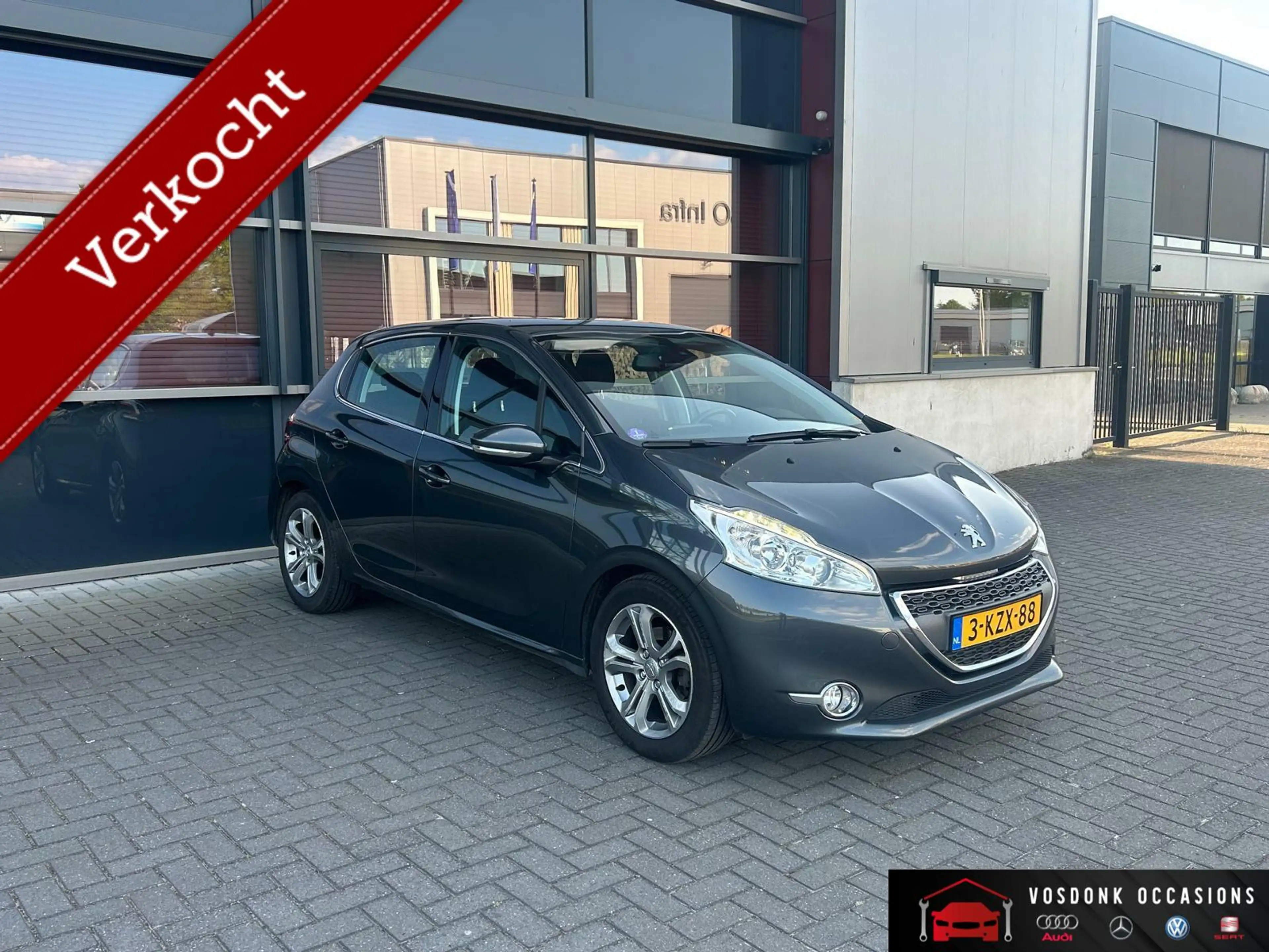 Peugeot 208 1.6 VTi Allure/automaat/Navi/Clima/PDC — photo 3