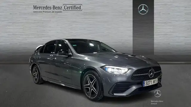 Mercedes-Benz C-Class view 3
