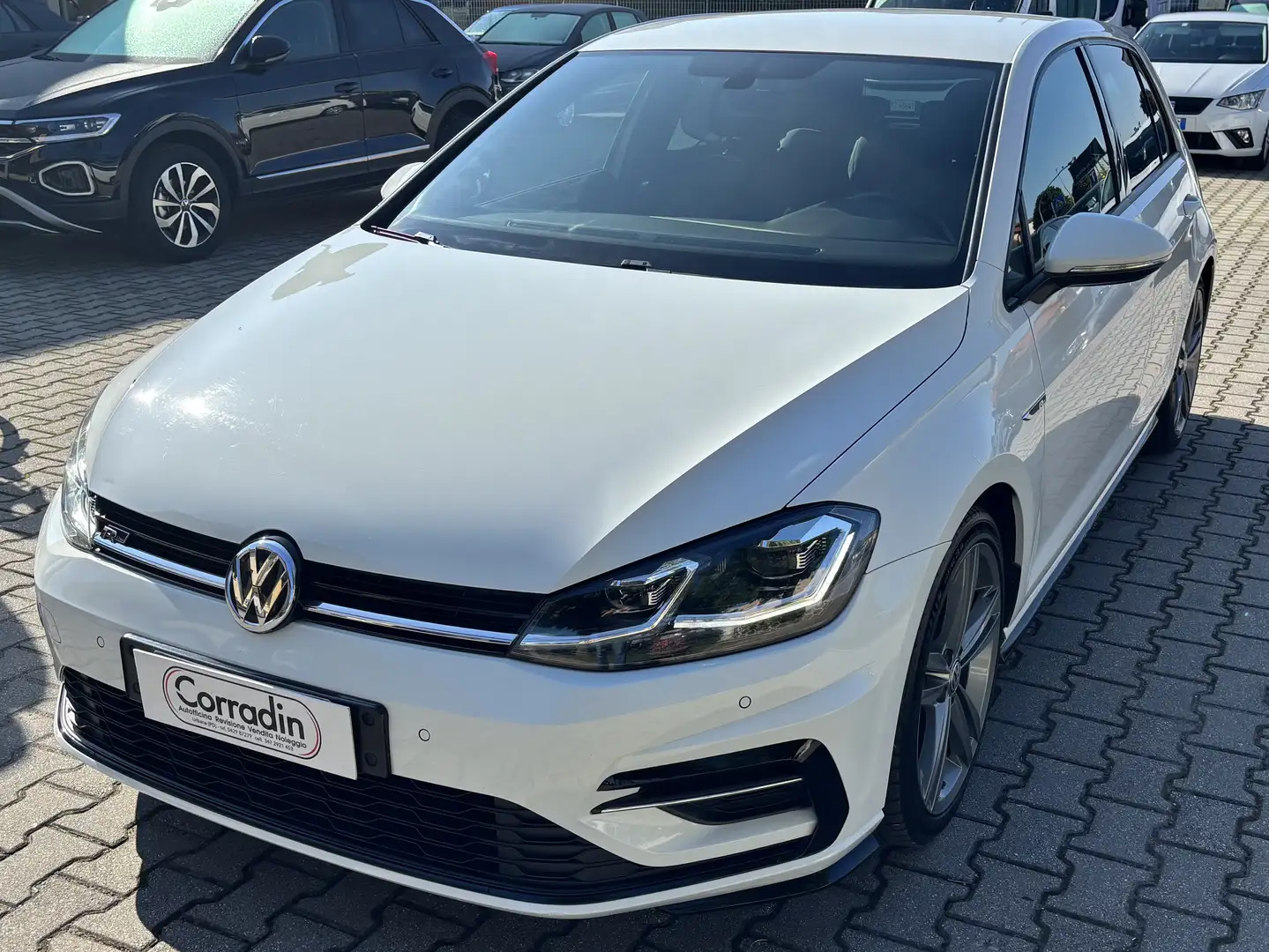 Volkswagen Golf Golf VII 2017 5p  1.6 tdi R-line 115cv dsg Blanc - 1