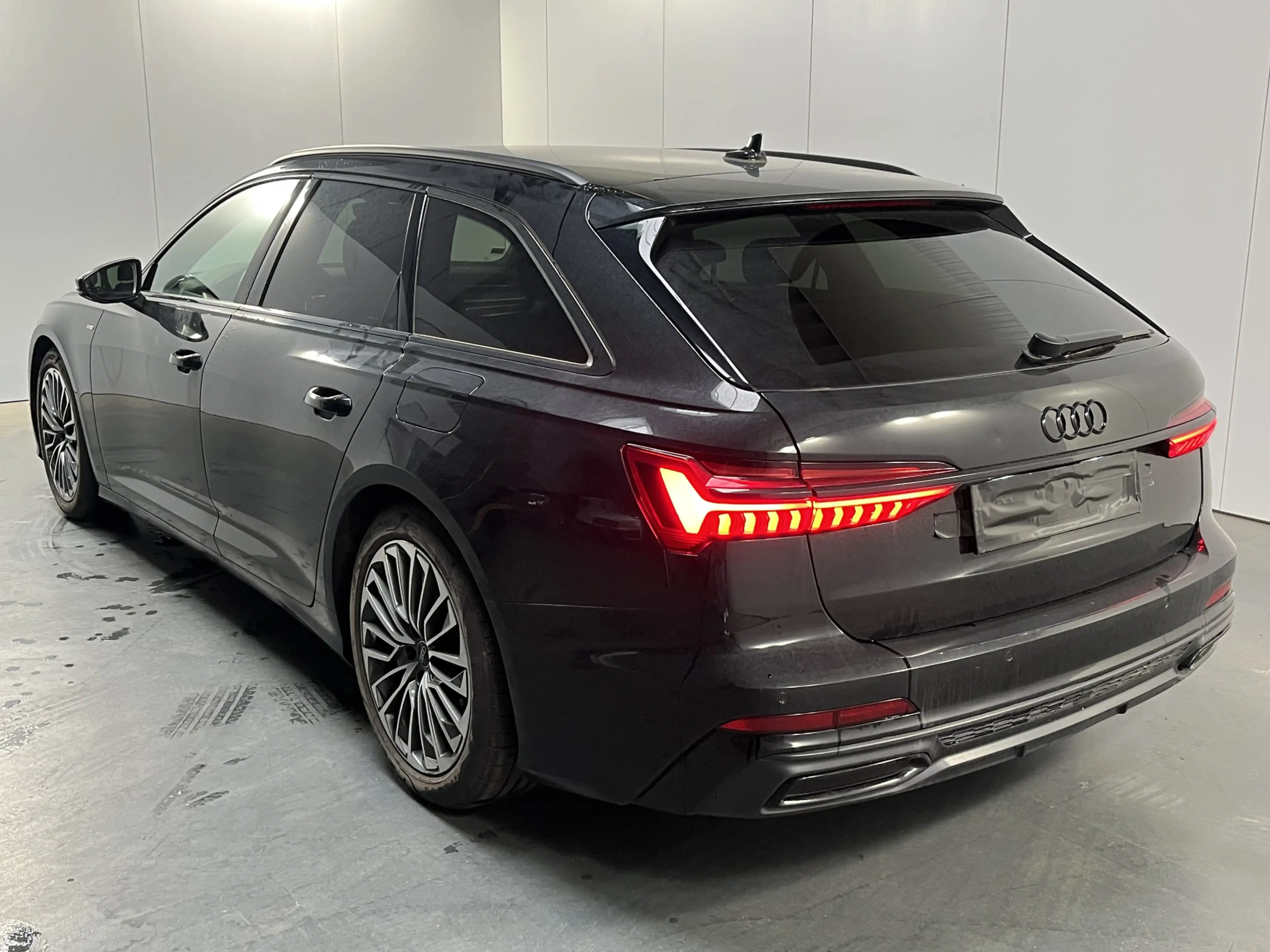 Audi A6 Avant 55 TFSI e quattro S-Line / 367 PK/ AUTOMAAT/ — photo 5