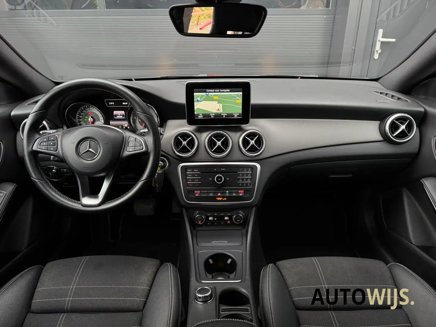 Mercedes-Benz CLA 200 Shooting Brake Ambition|AUT|CAMERA|TREKHAAK|SFEER| Rosso - 2