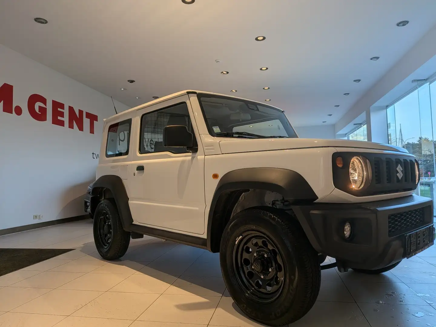 Suzuki Jimny JIMNY GL 2 PL 4x4/ 4.715 KM/ BTW AFTREKBAAR Blanc - 2