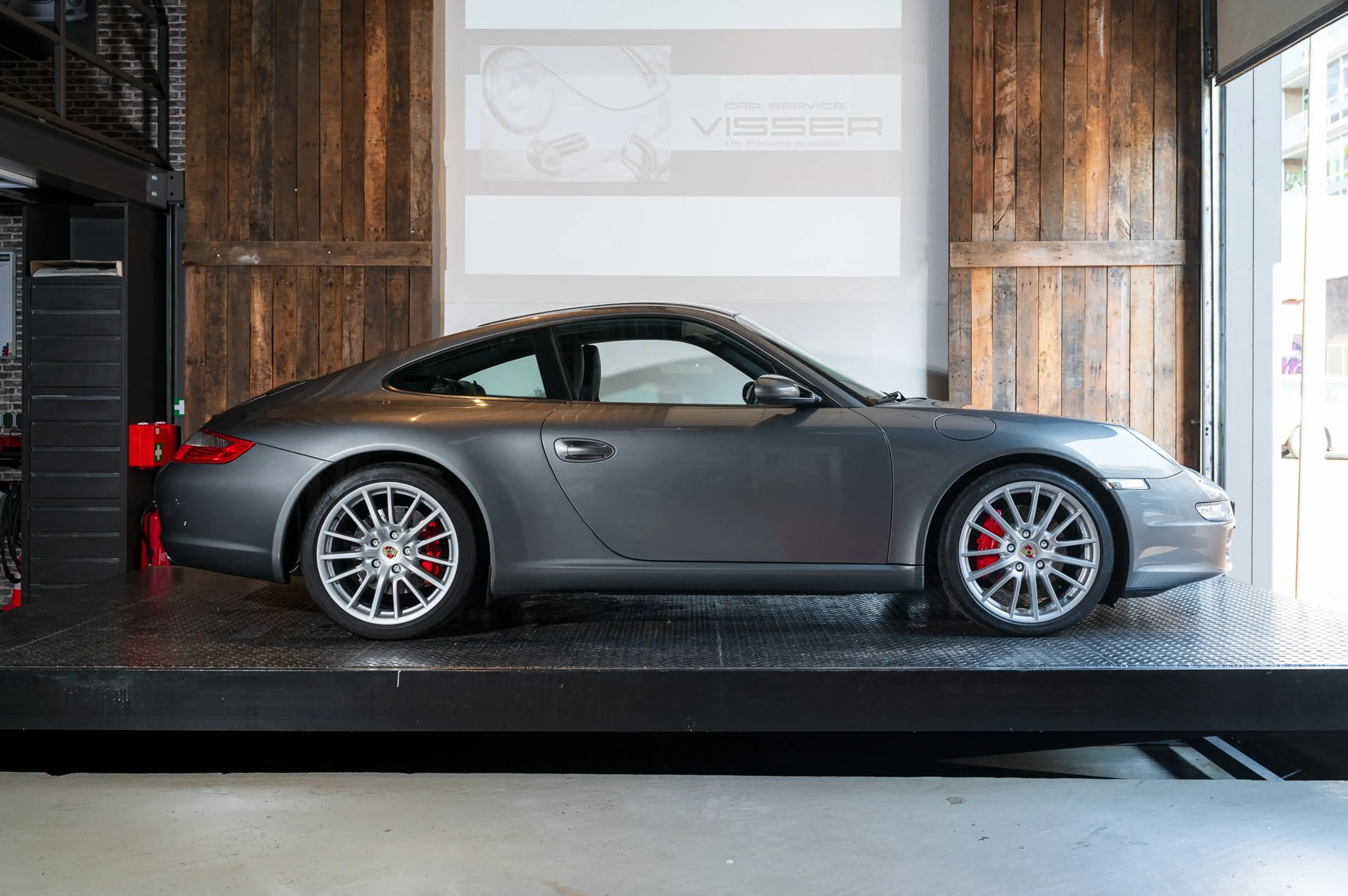 Porsche 997 3.8 Carrera S Meteorgrau-metallic NL-auto — photo 2