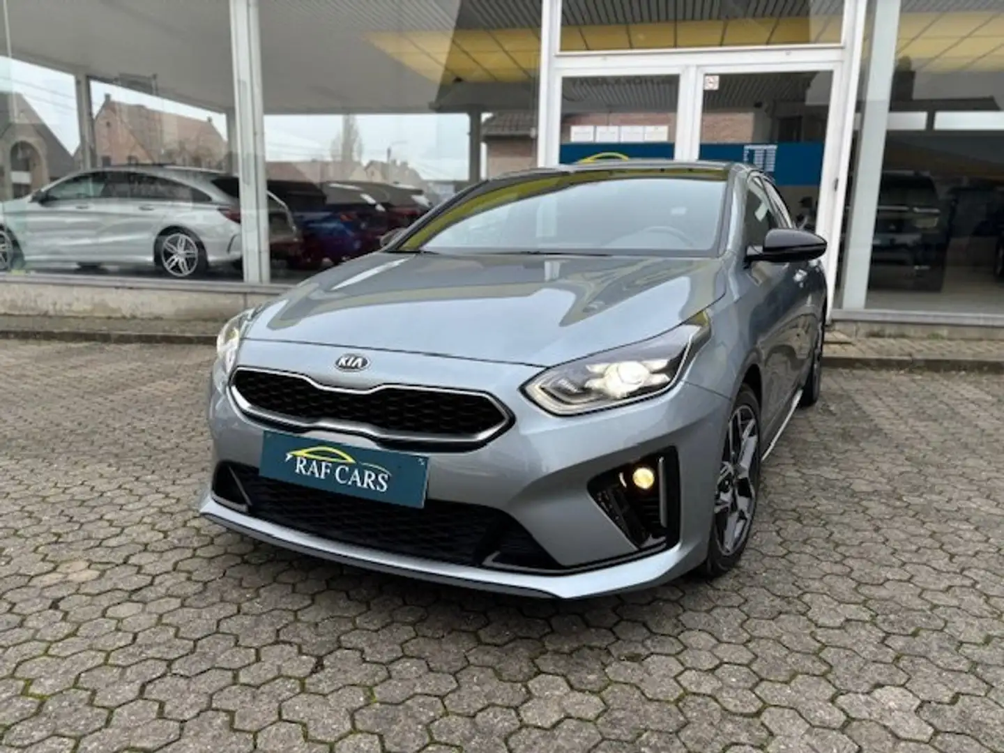 Kia ProCeed / pro_cee'd 1.4i GT-Line DCT // GARANTIE // CARPASS!! //CAMERA Gris - 1