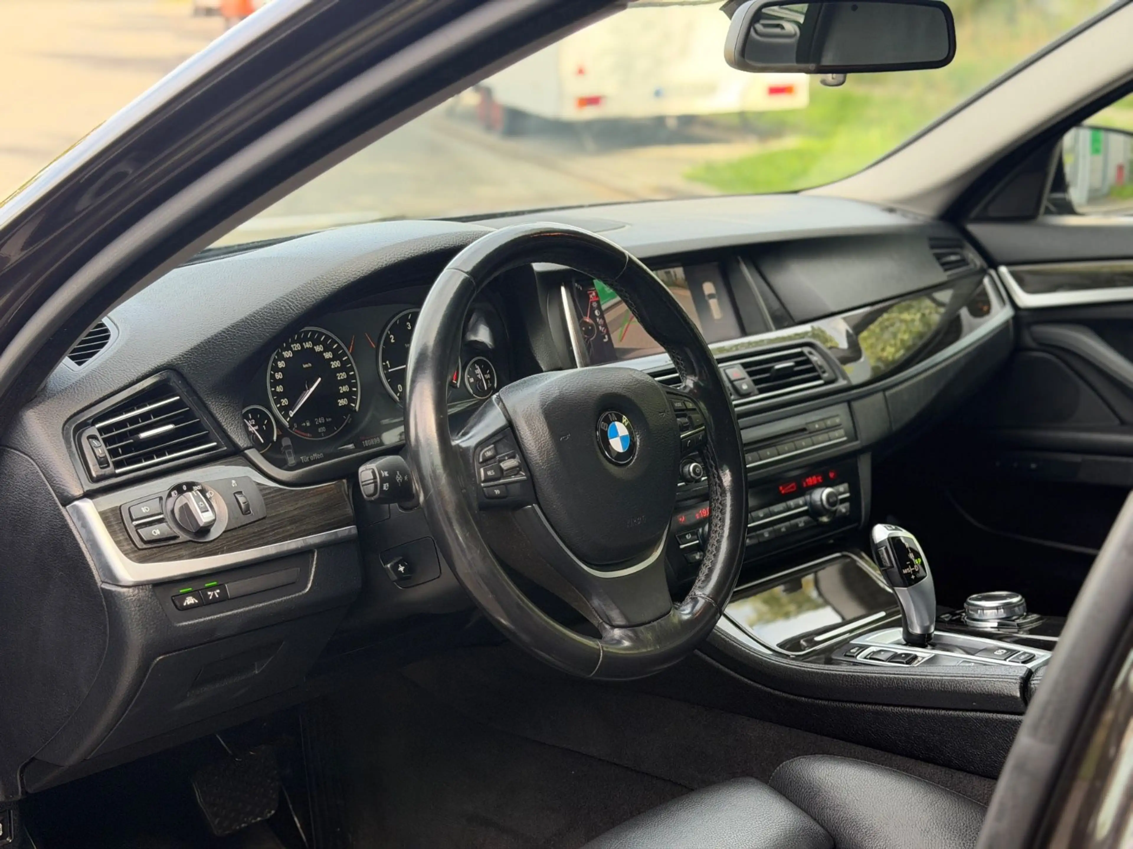 BMW 525 5 Touring 525 d*NAVI*SHZ*PDC*PANO* — photo 14