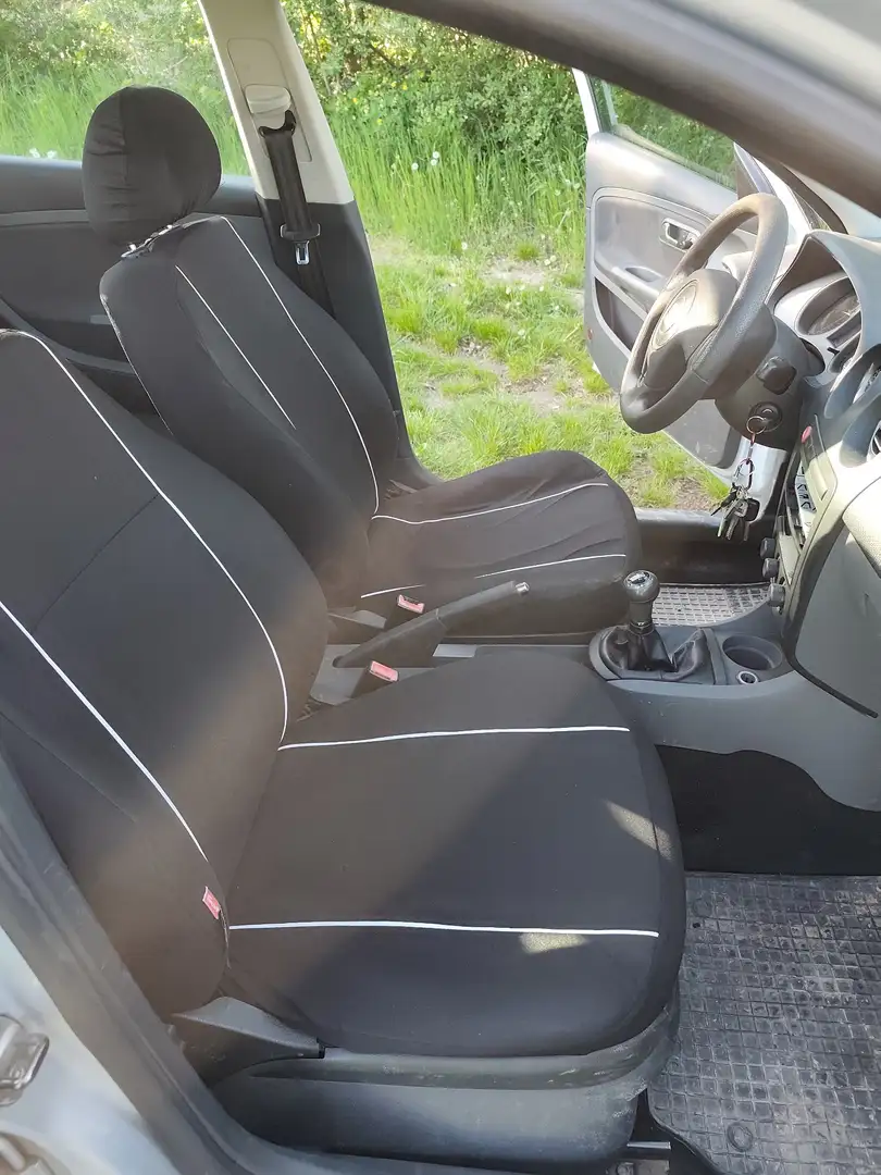 SEAT Cordoba 1.2 12V - 2