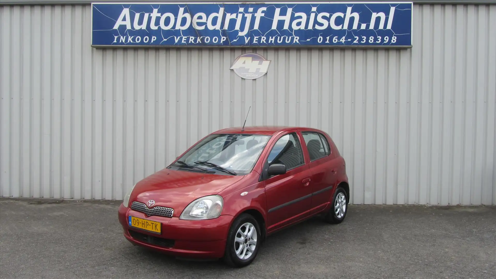 Toyota Yaris 1.3 16V 5 DRS + Airco Rood - 2