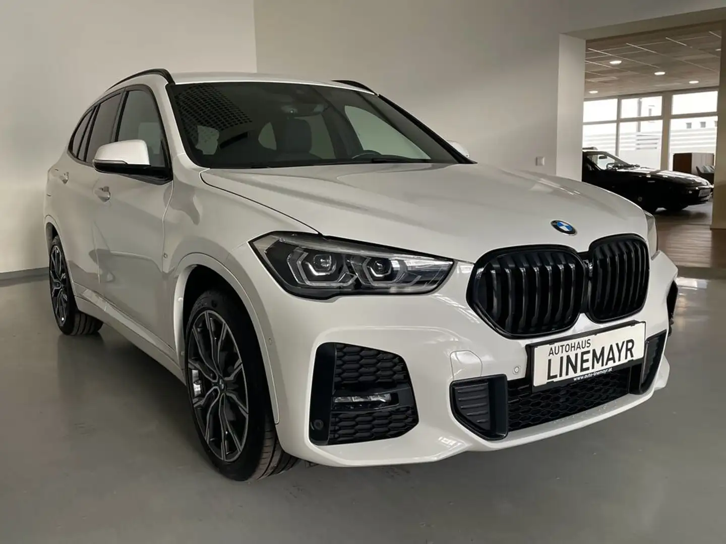 BMW X1 xDrive 25e M Sport Bianco - 2
