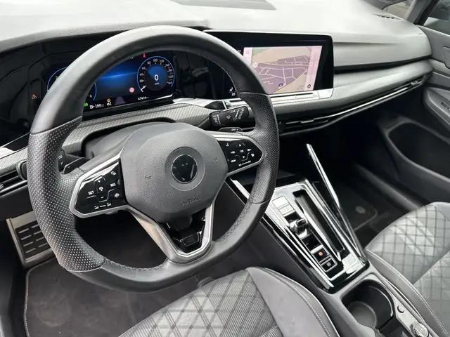Volkswagen Golf view 7
