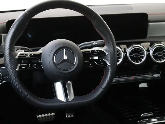 Mercedes-Benz CLA view 10