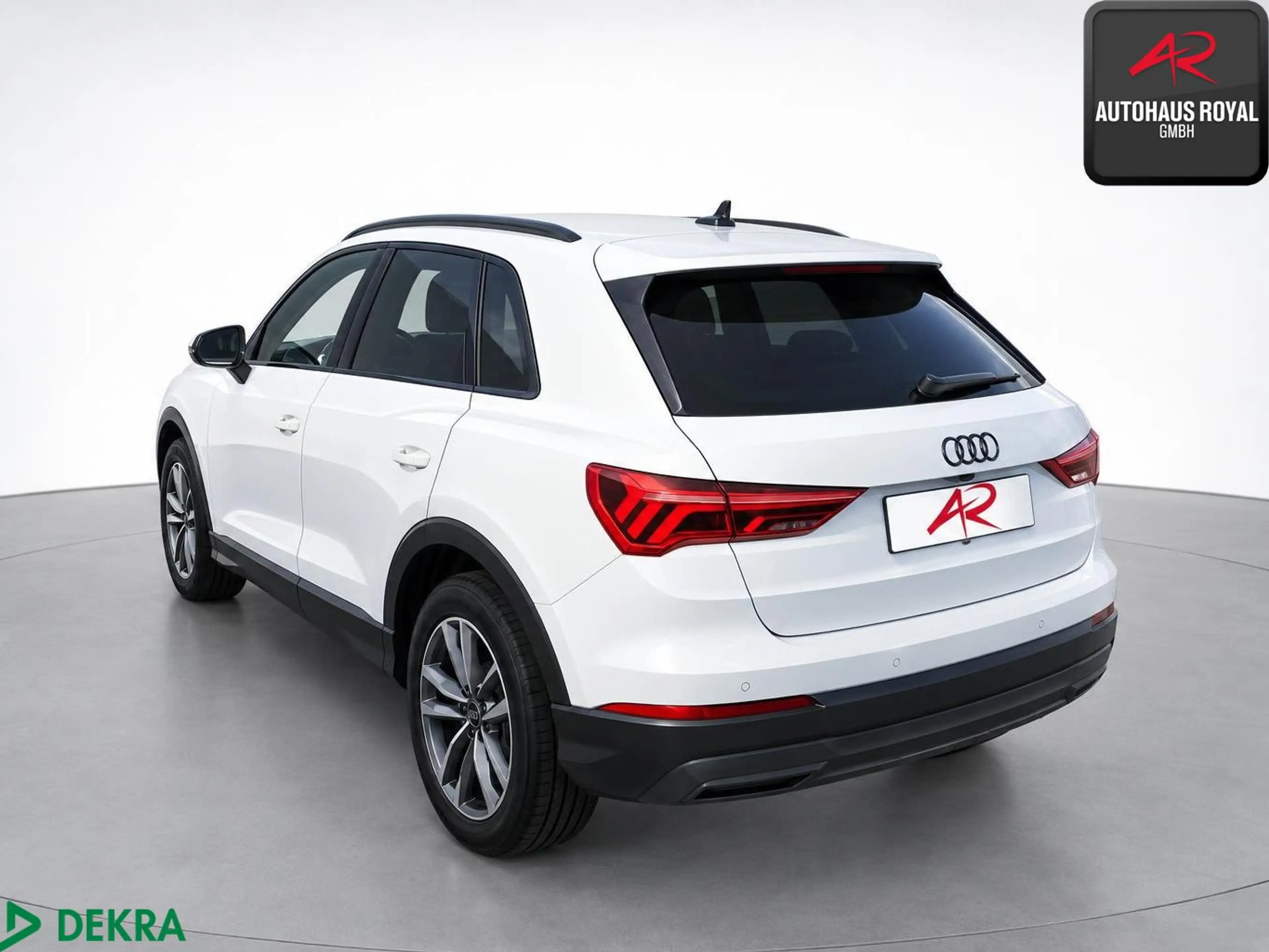 Audi Q3 Q3 35 TDI S LINE 19Z STANDHEIZ,360°,KEYLESS — photo 2