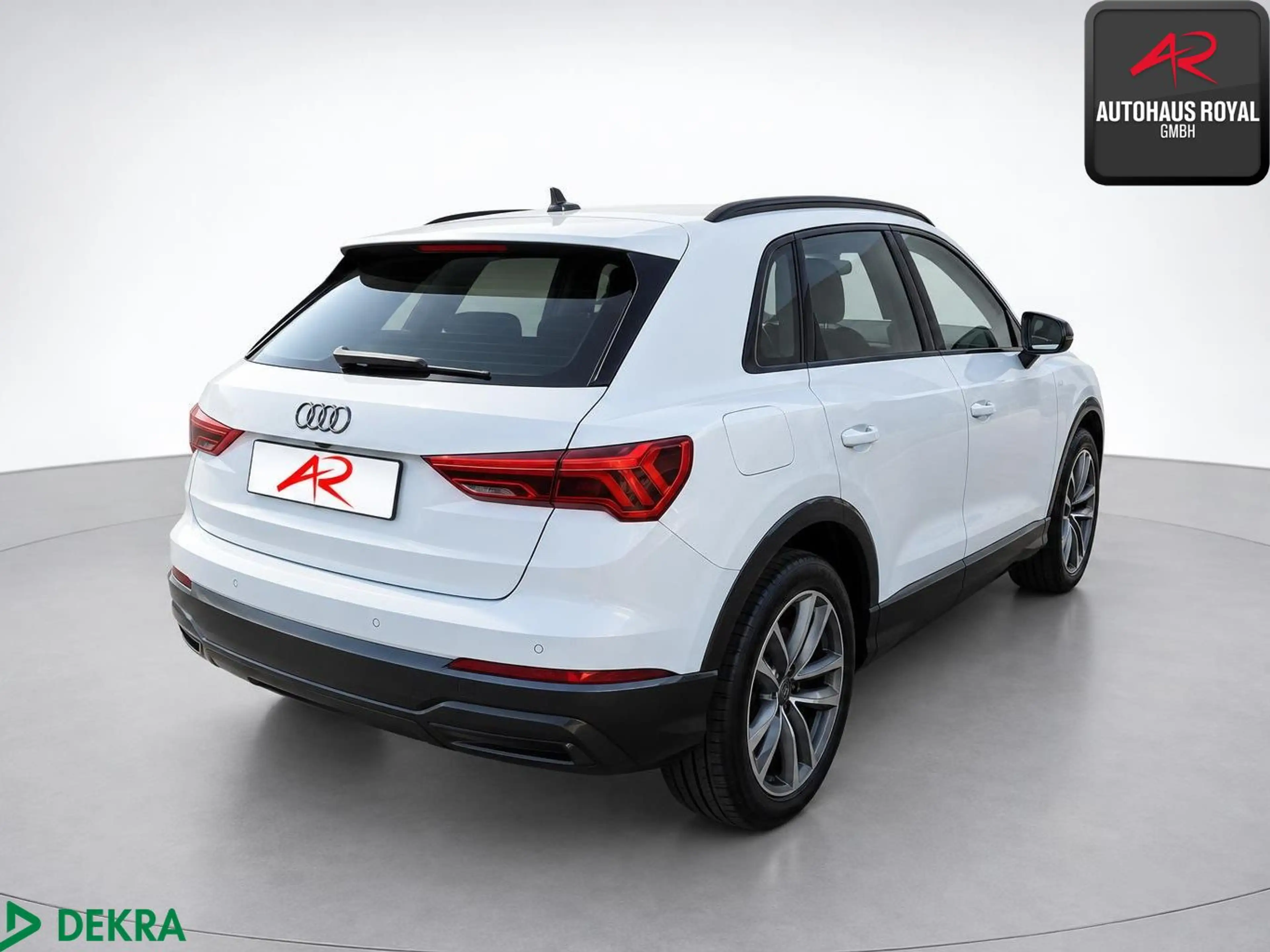 Audi Q3 Q3 35 TDI S LINE 19Z STANDHEIZ,360°,KEYLESS — photo 3